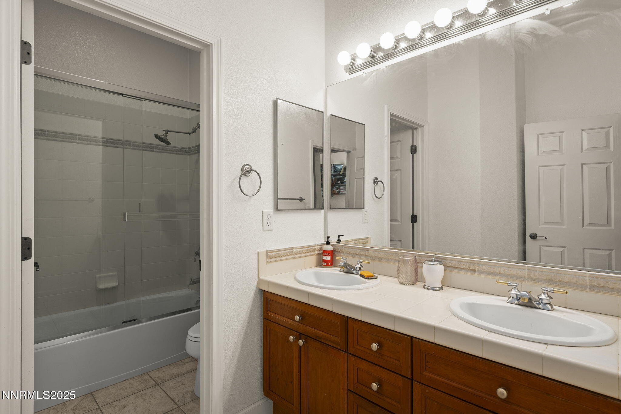 30-web-or-mls-_DSC1844