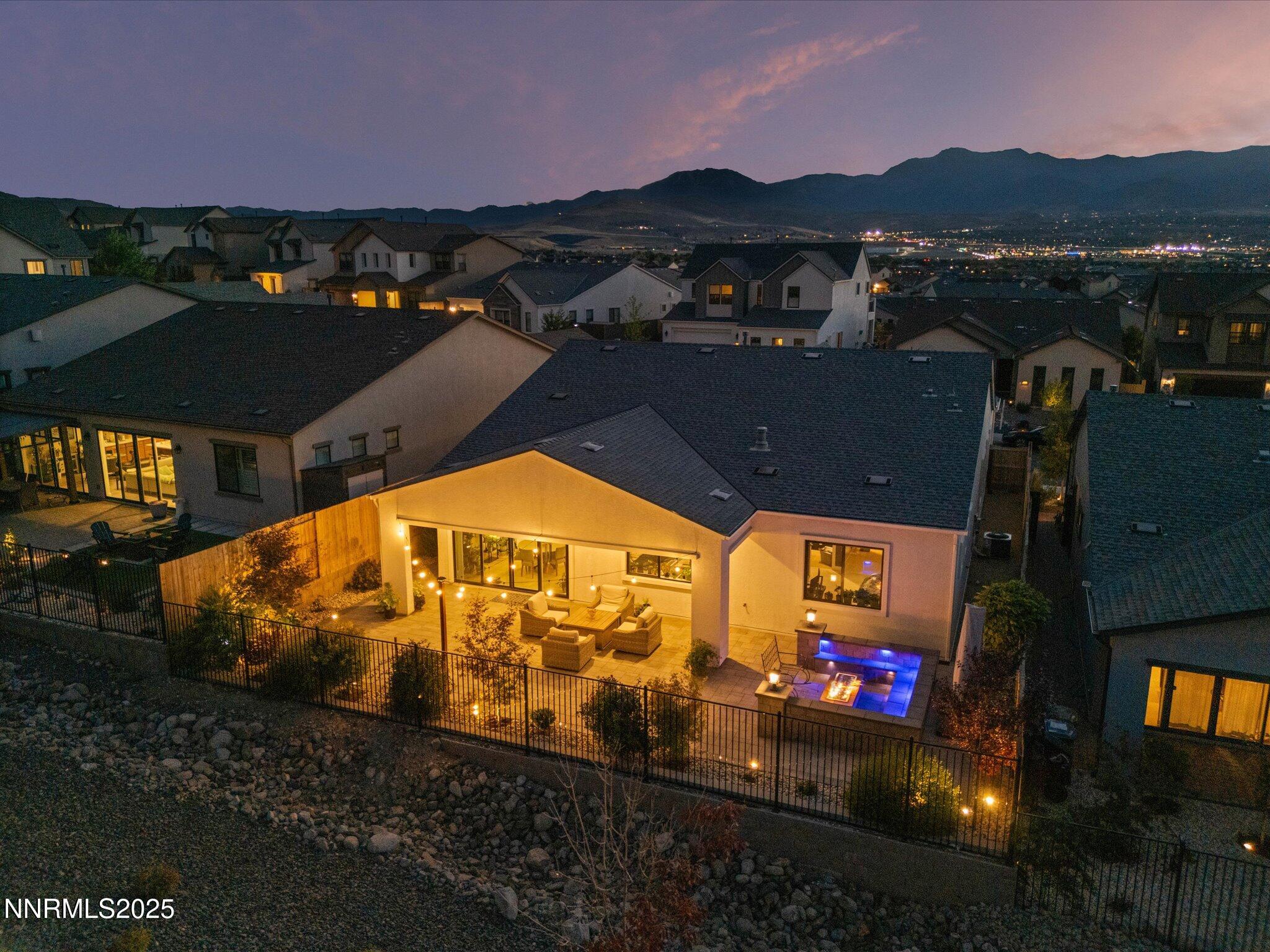 66-Iron River Dr-Twilights-115