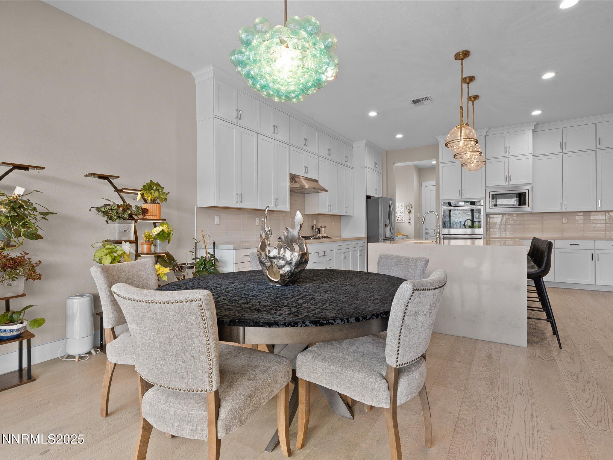 18-15026 Iron River Dr-117