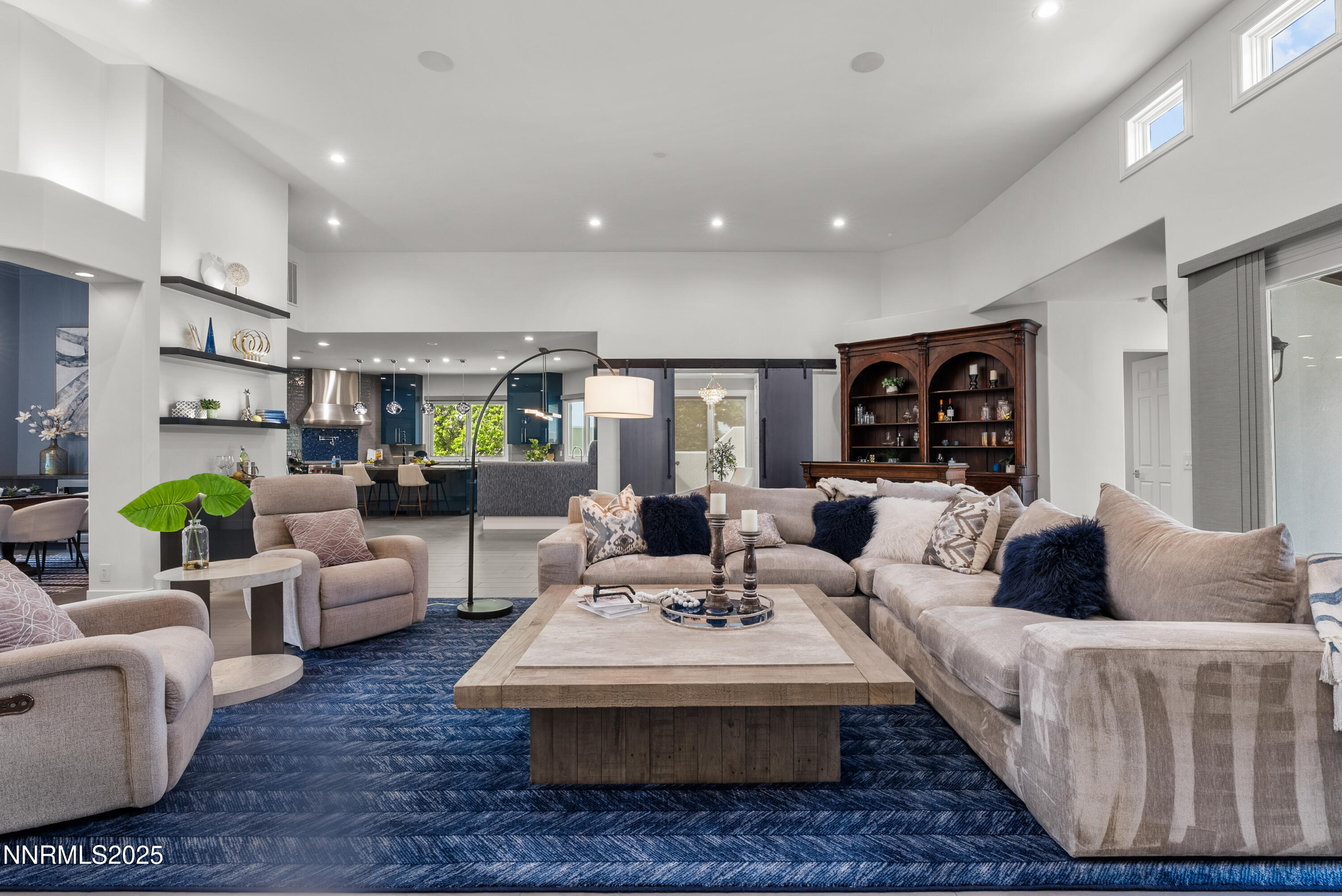 25-4485 Mountaingate Dr -124