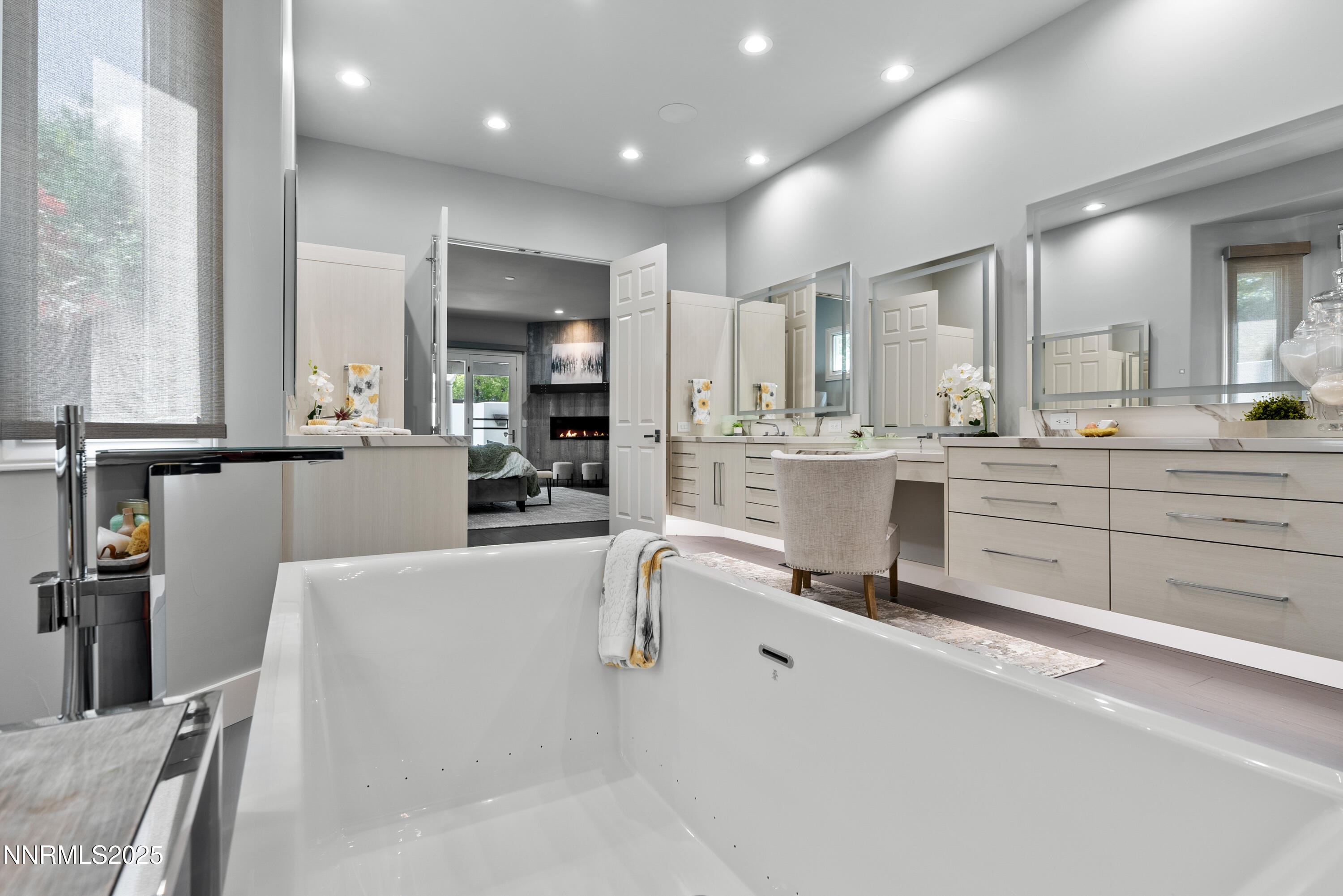 51-4485 Mountaingate Dr -150