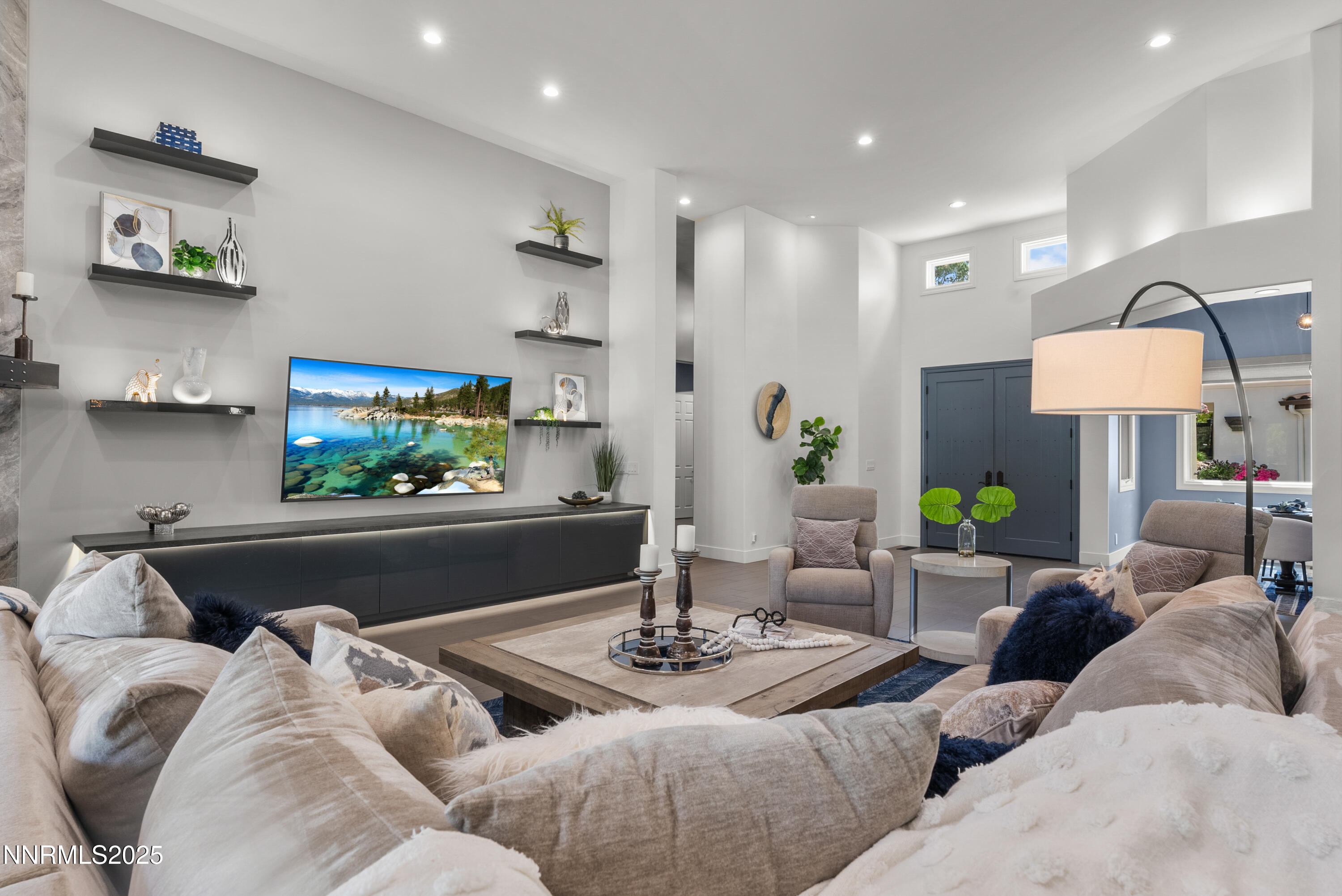 21-4485 Mountaingate Dr -120