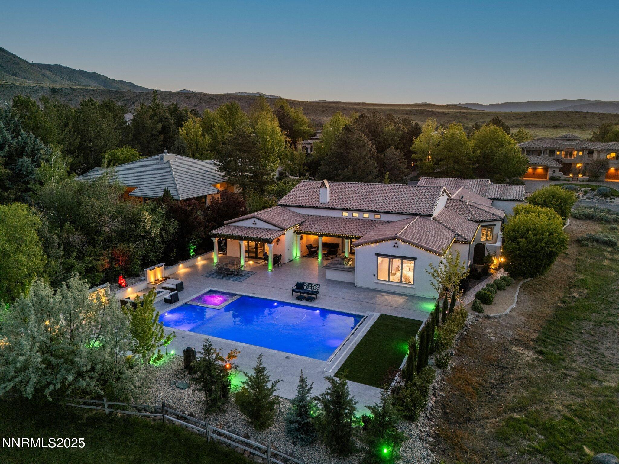 4485 Mountaingate Dr-2-125