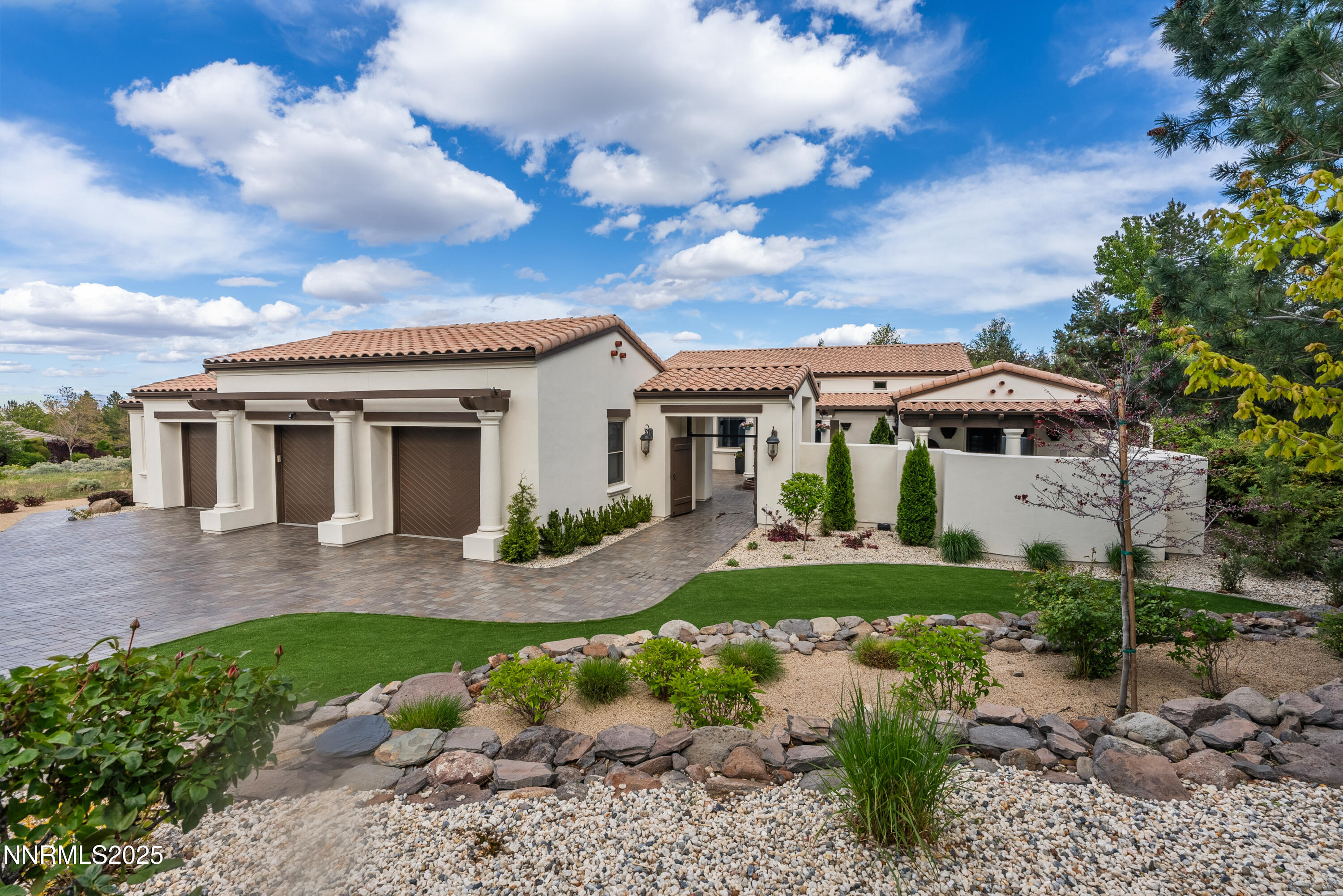 06-4485 Mountaingate Dr -110