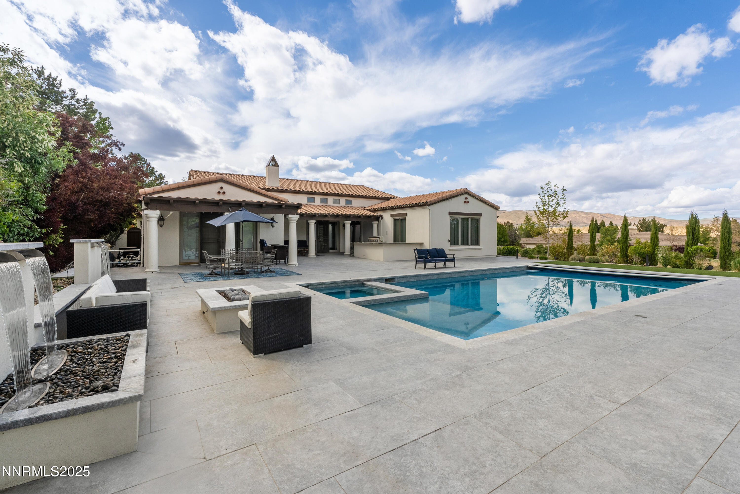 81-4485 Mountaingate Dr -180