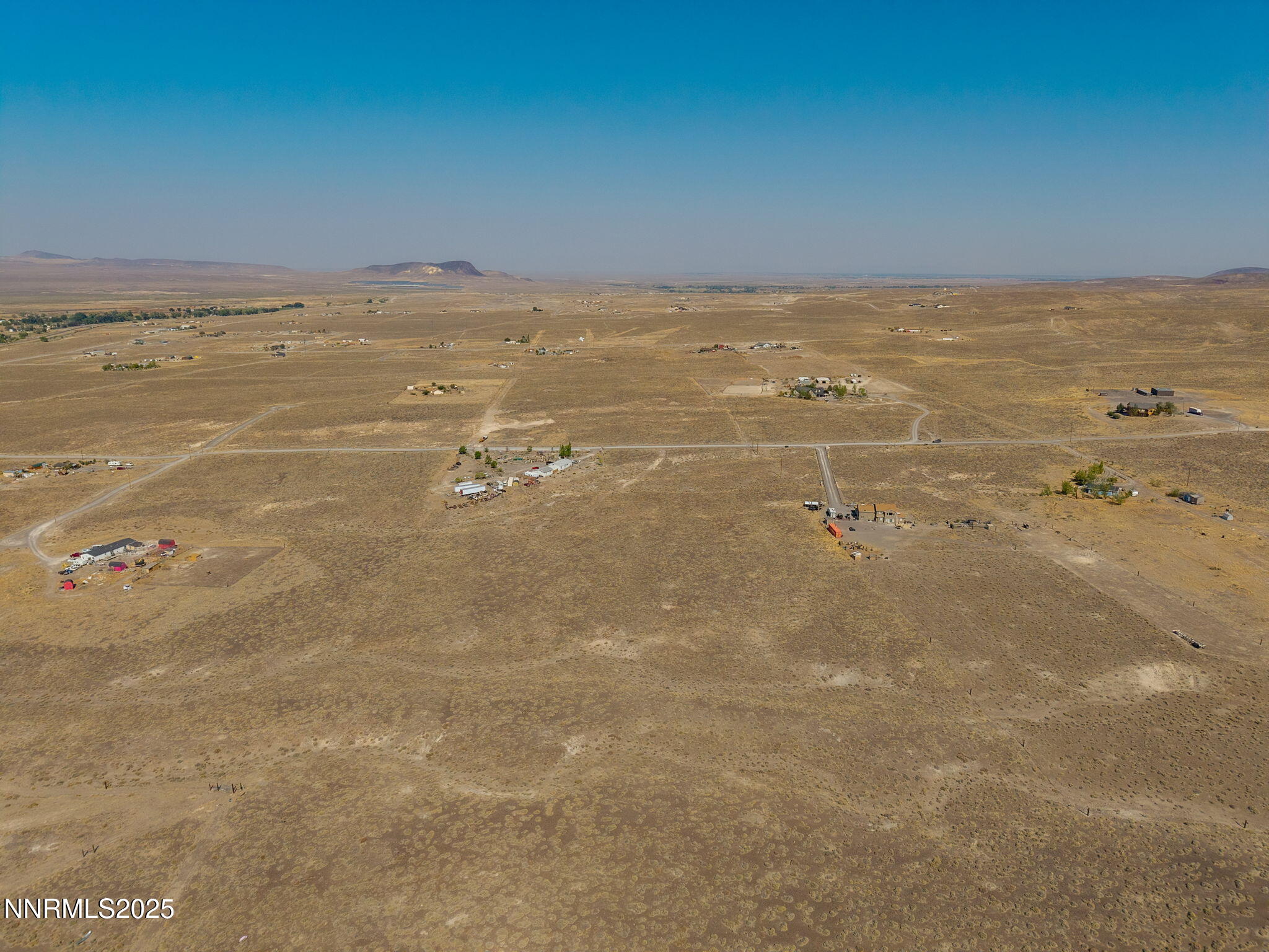 5-web-or-mls-1945 Gustafson Rd-6