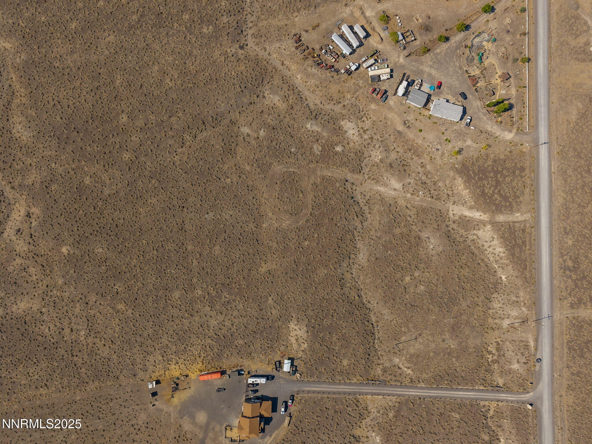 11-web-or-mls-1945 Gustafson Rd-11