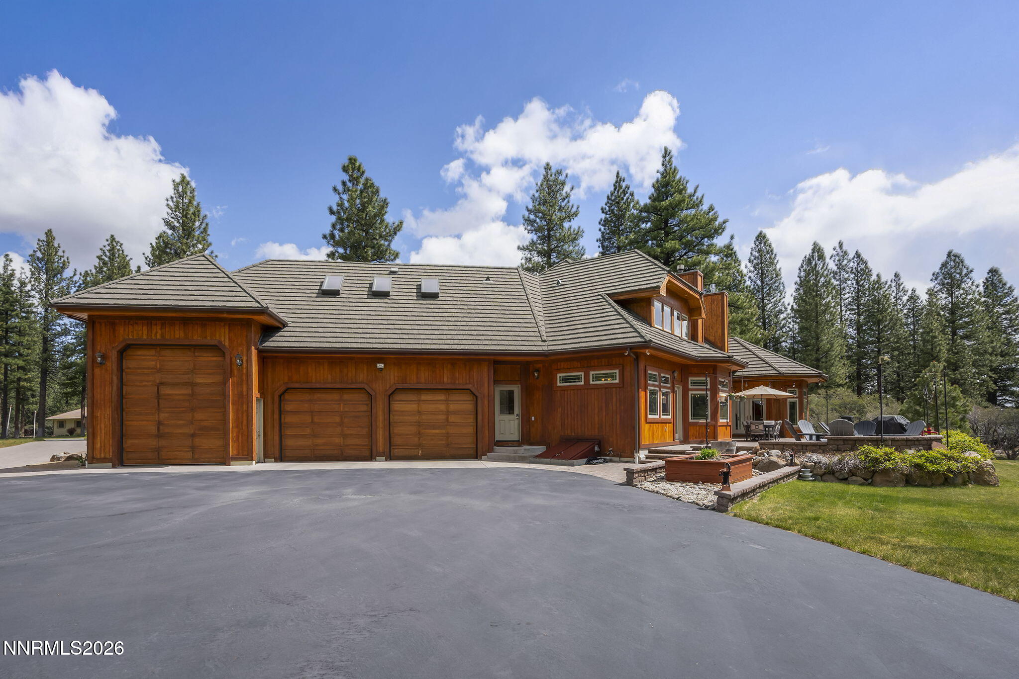 Reno, Nevada, 89511, United States, 5 Bedrooms Bedrooms, ,5 BathroomsBathrooms,Residential,Active,2042218