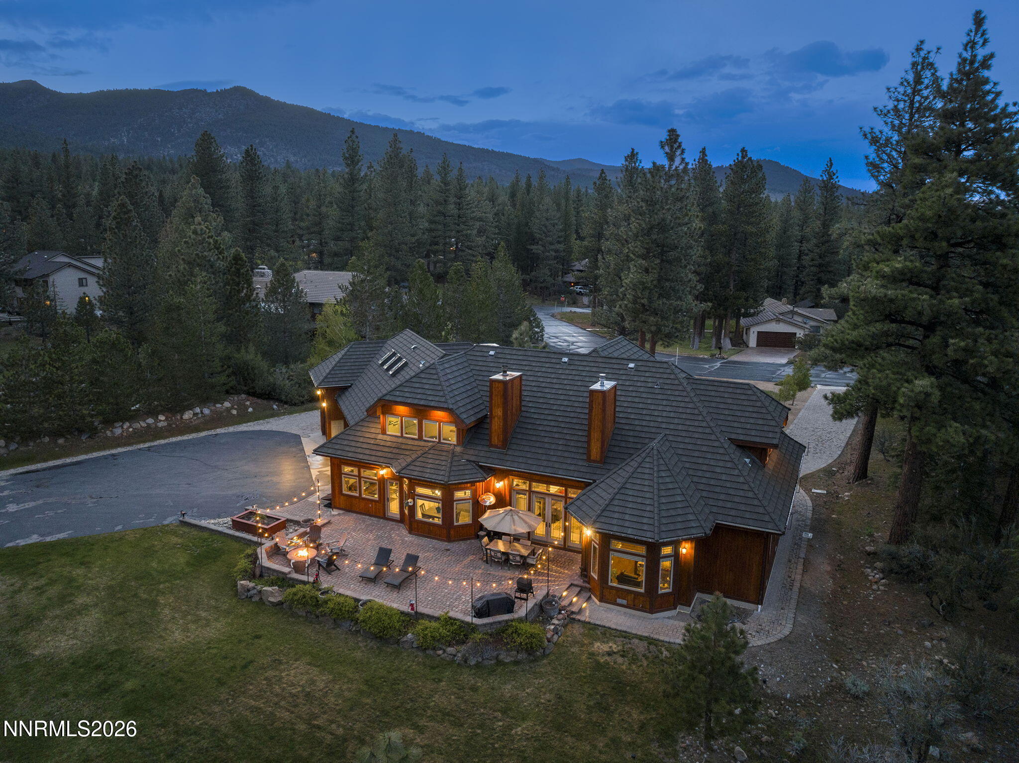 Reno, Nevada, 89511, United States, 5 Bedrooms Bedrooms, ,5 BathroomsBathrooms,Residential,Active,2042218