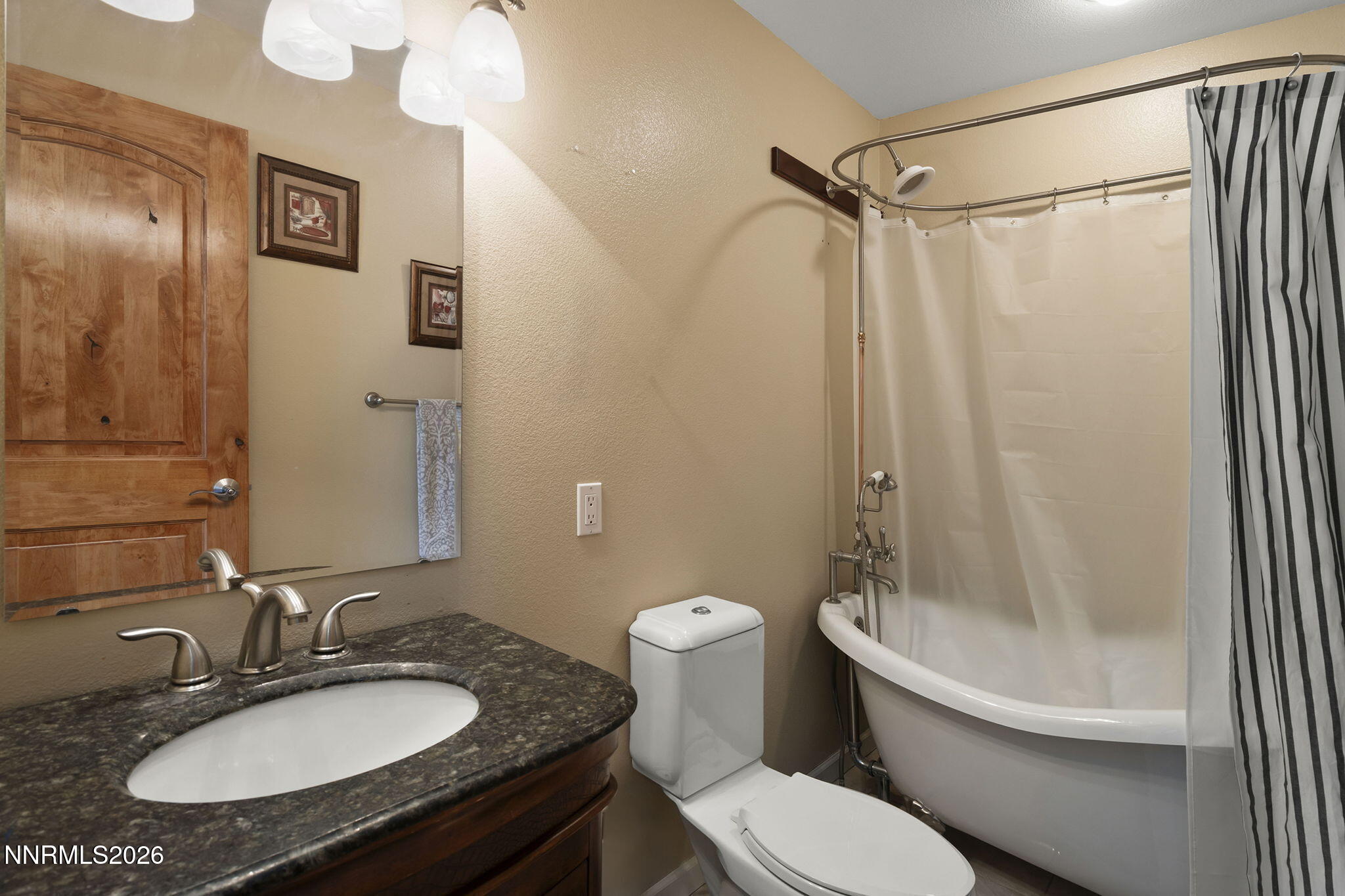 Reno, Nevada, 89511, United States, 5 Bedrooms Bedrooms, ,5 BathroomsBathrooms,Residential,Active,2042218