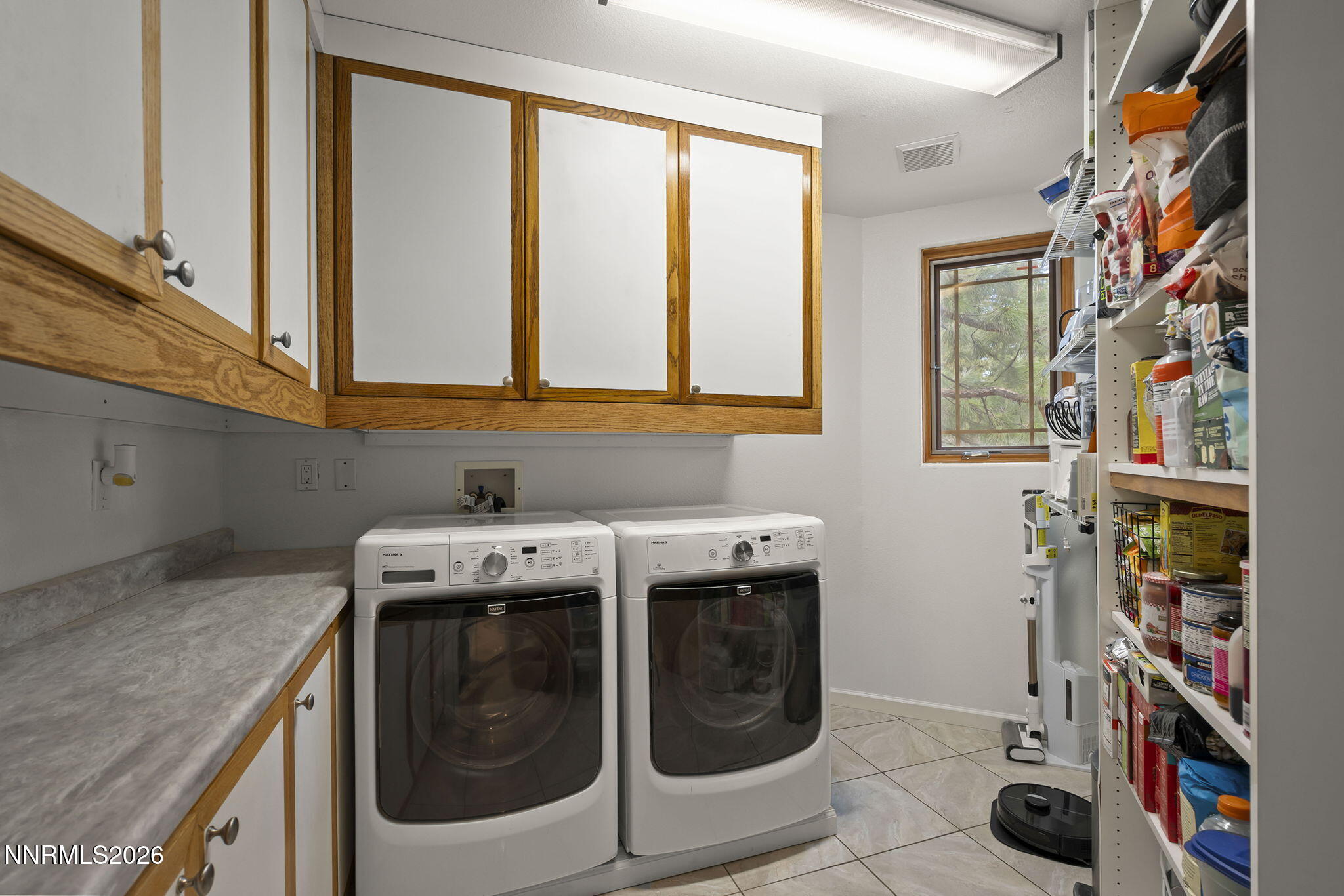 Reno, Nevada, 89511, United States, 5 Bedrooms Bedrooms, ,5 BathroomsBathrooms,Residential,Active,2042218