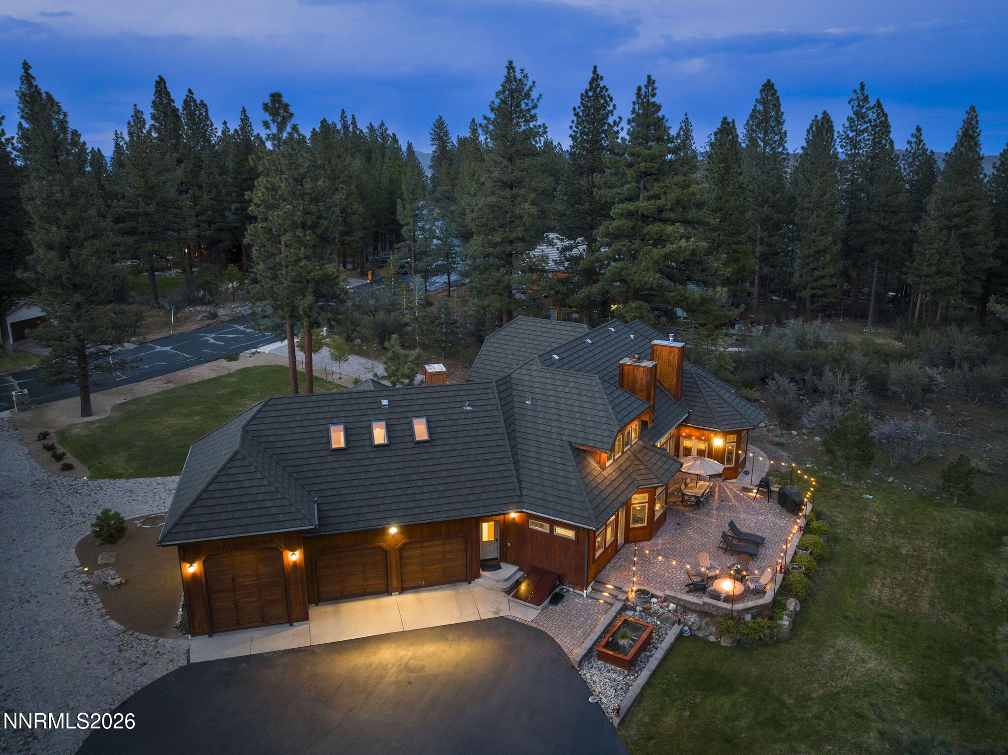 Reno, Nevada, 89511, United States, 5 Bedrooms Bedrooms, ,5 BathroomsBathrooms,Residential,Active,2042218