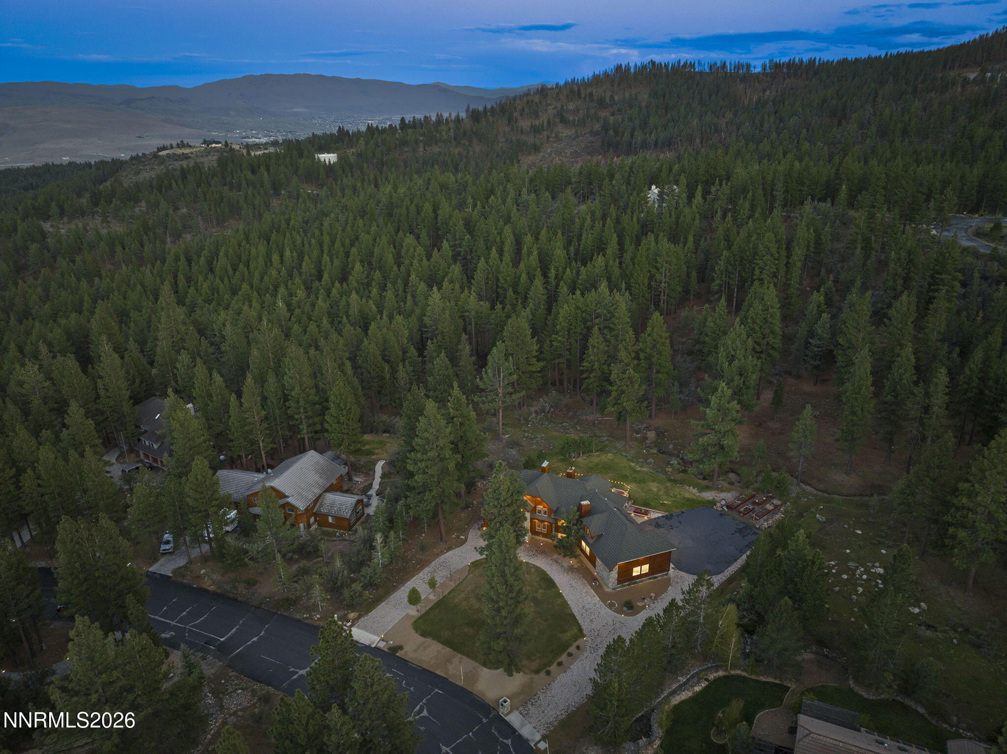 Reno, Nevada, 89511, United States, 5 Bedrooms Bedrooms, ,5 BathroomsBathrooms,Residential,Active,2042218