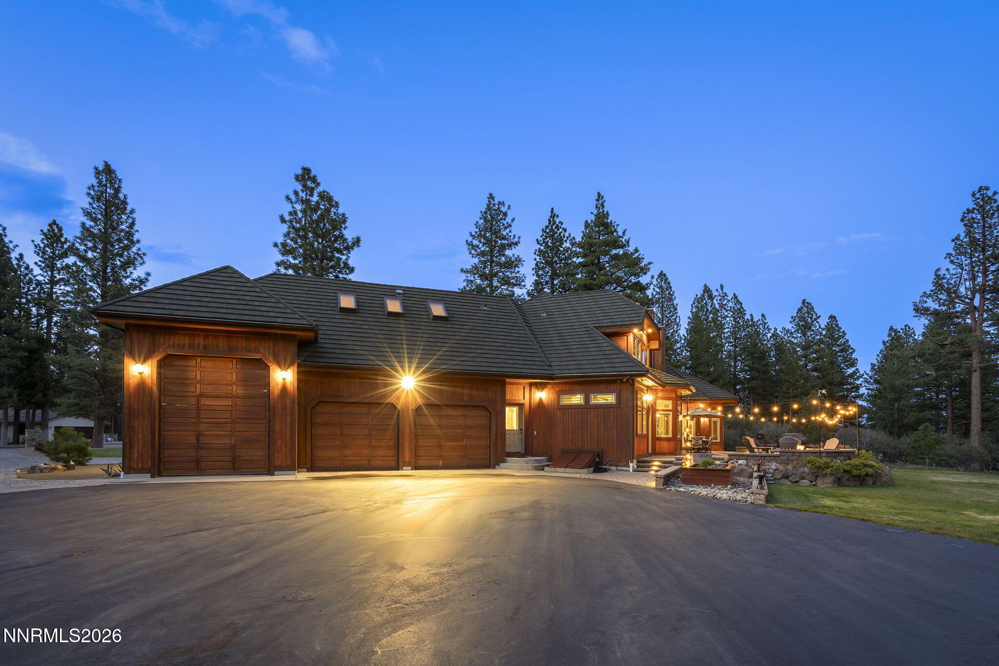 Reno, Nevada, 89511, United States, 5 Bedrooms Bedrooms, ,5 BathroomsBathrooms,Residential,Active,2042218