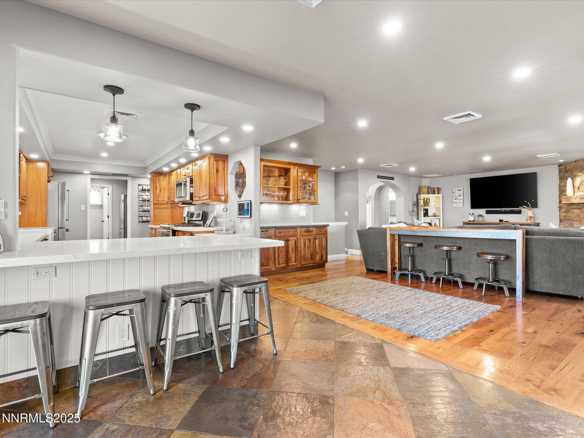 016-4515 Canyon Dr-118