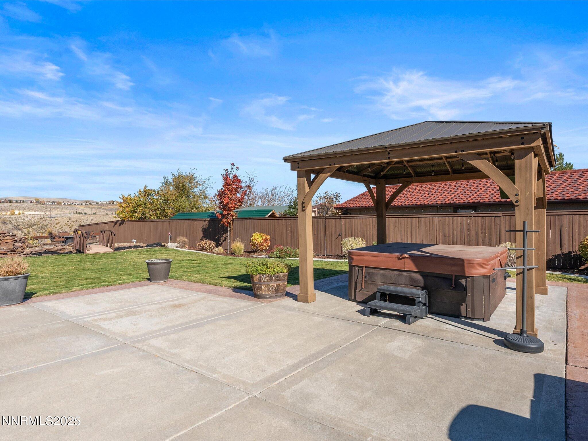 070-4515 Canyon Dr-172