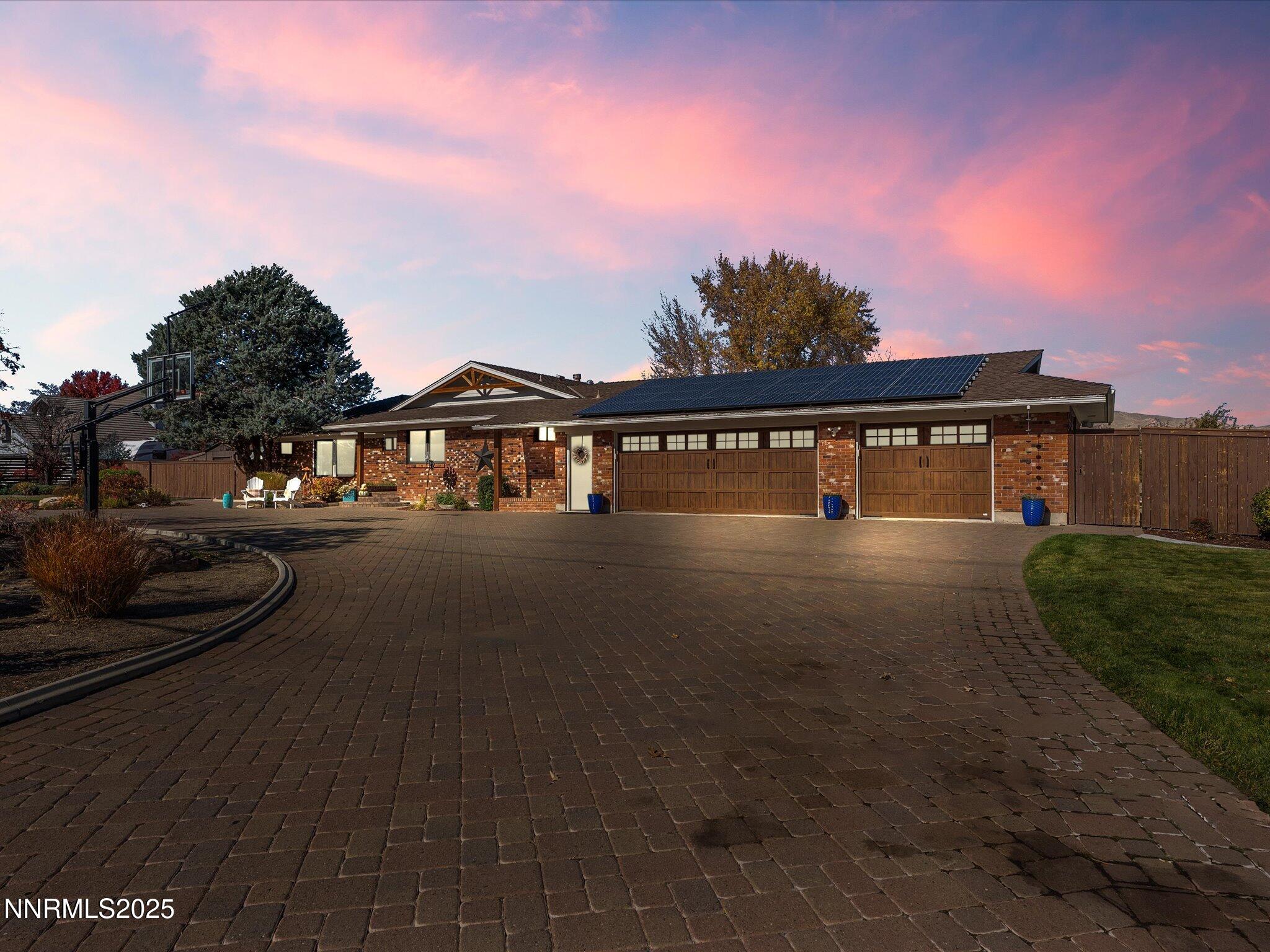 102-4515 Canyon Dr-101