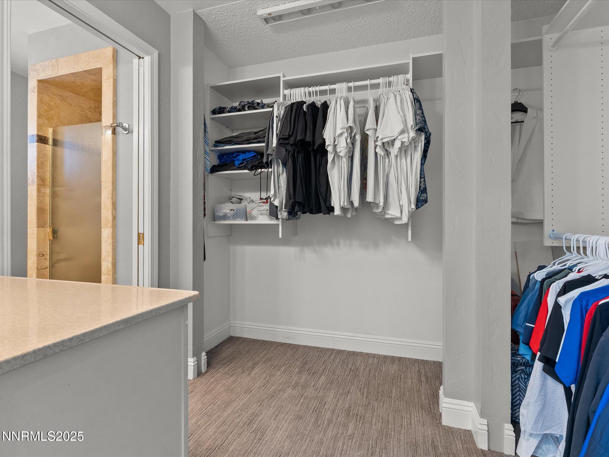 050-4515 Canyon Dr-152