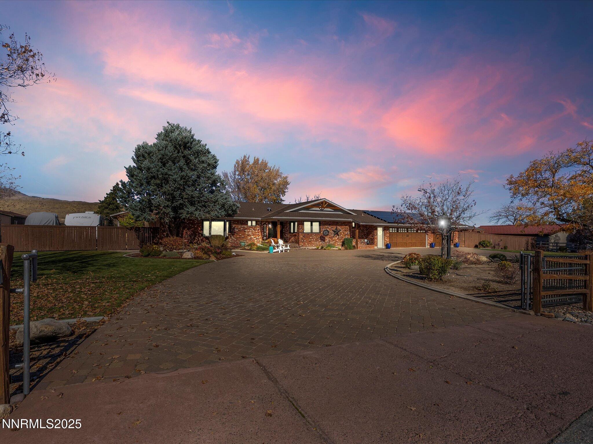 101-4515 Canyon Dr-308 copy