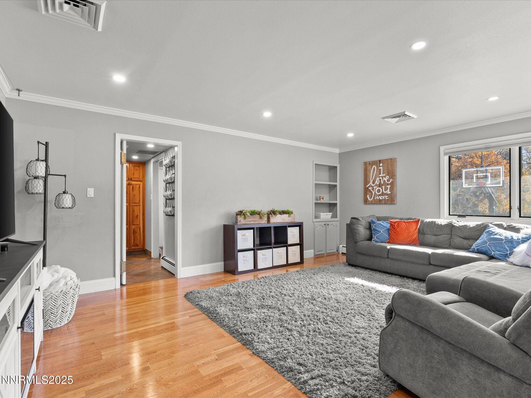 026-4515 Canyon Dr-128