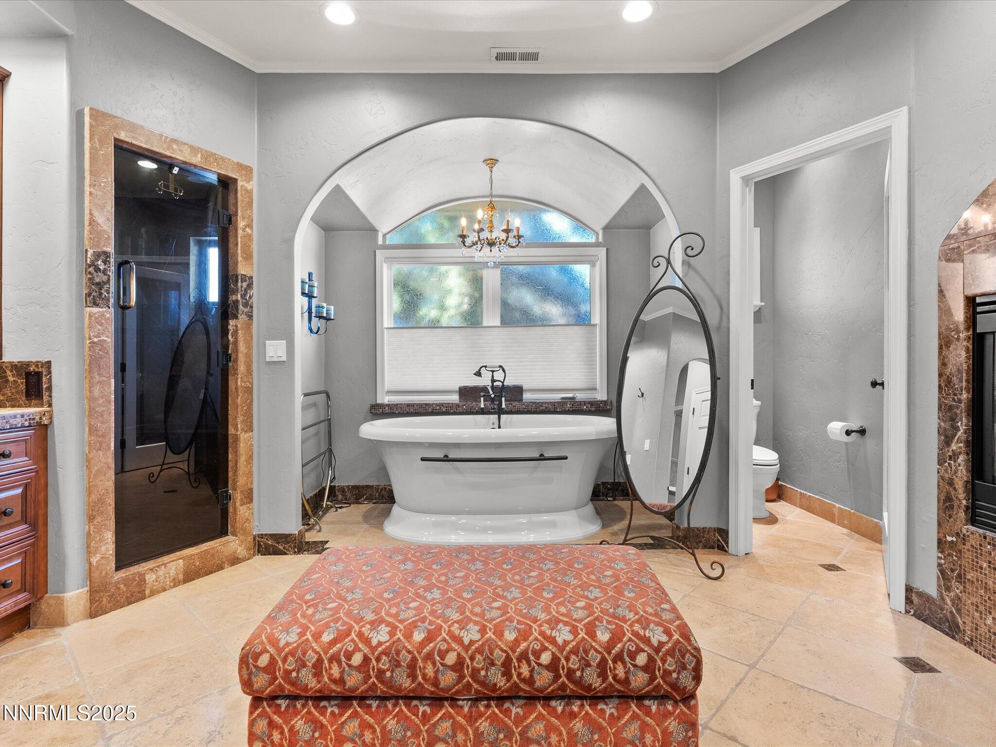 035-4515 Canyon Dr-137