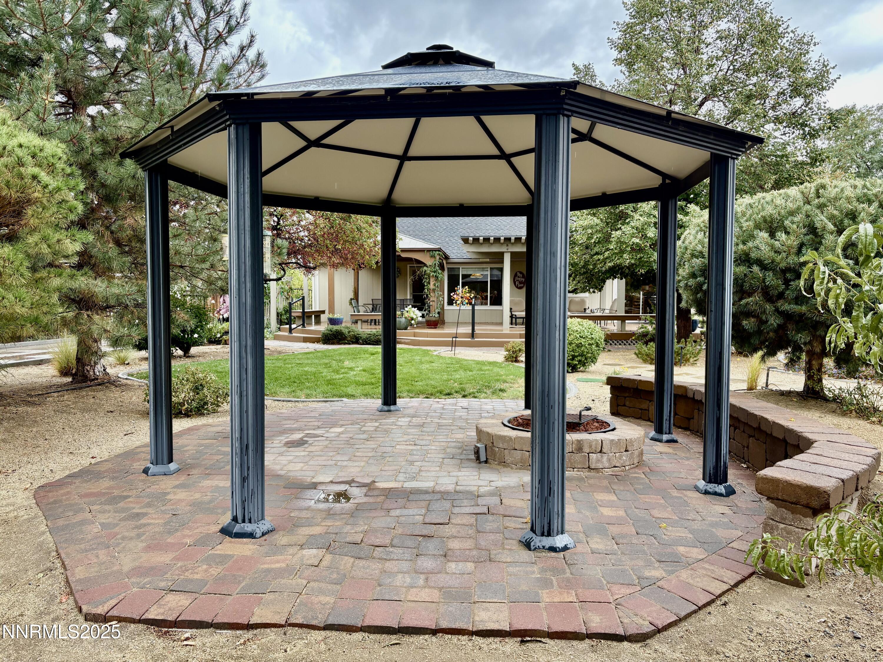31 Gazebo