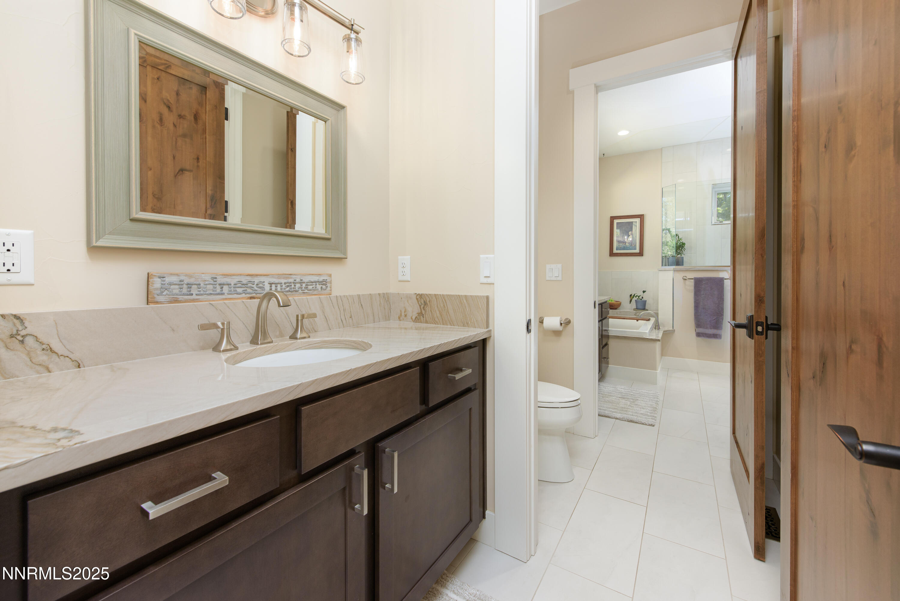 949 Heavenly View Ct-38