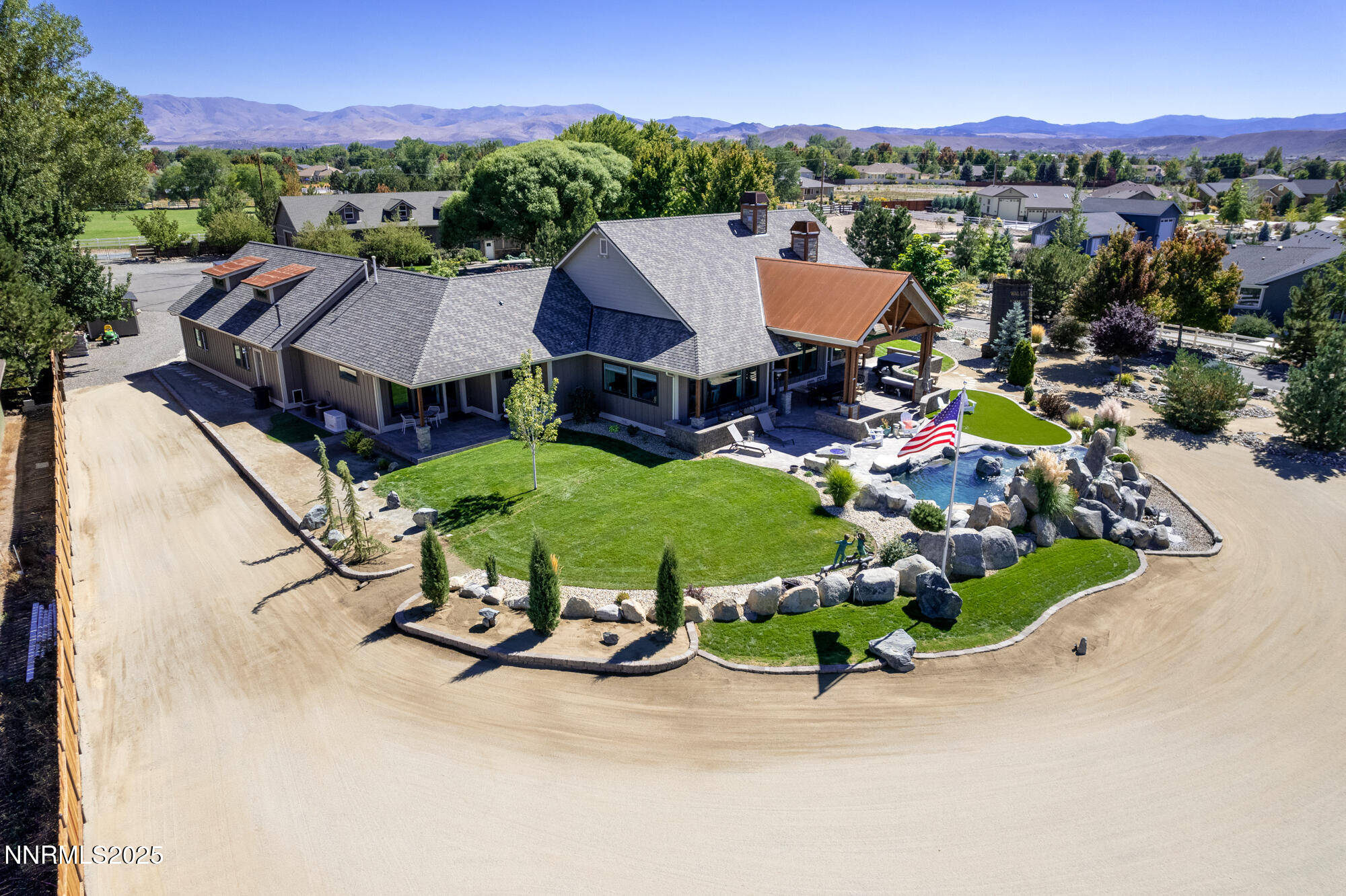 949 Heavenly View Ct-27