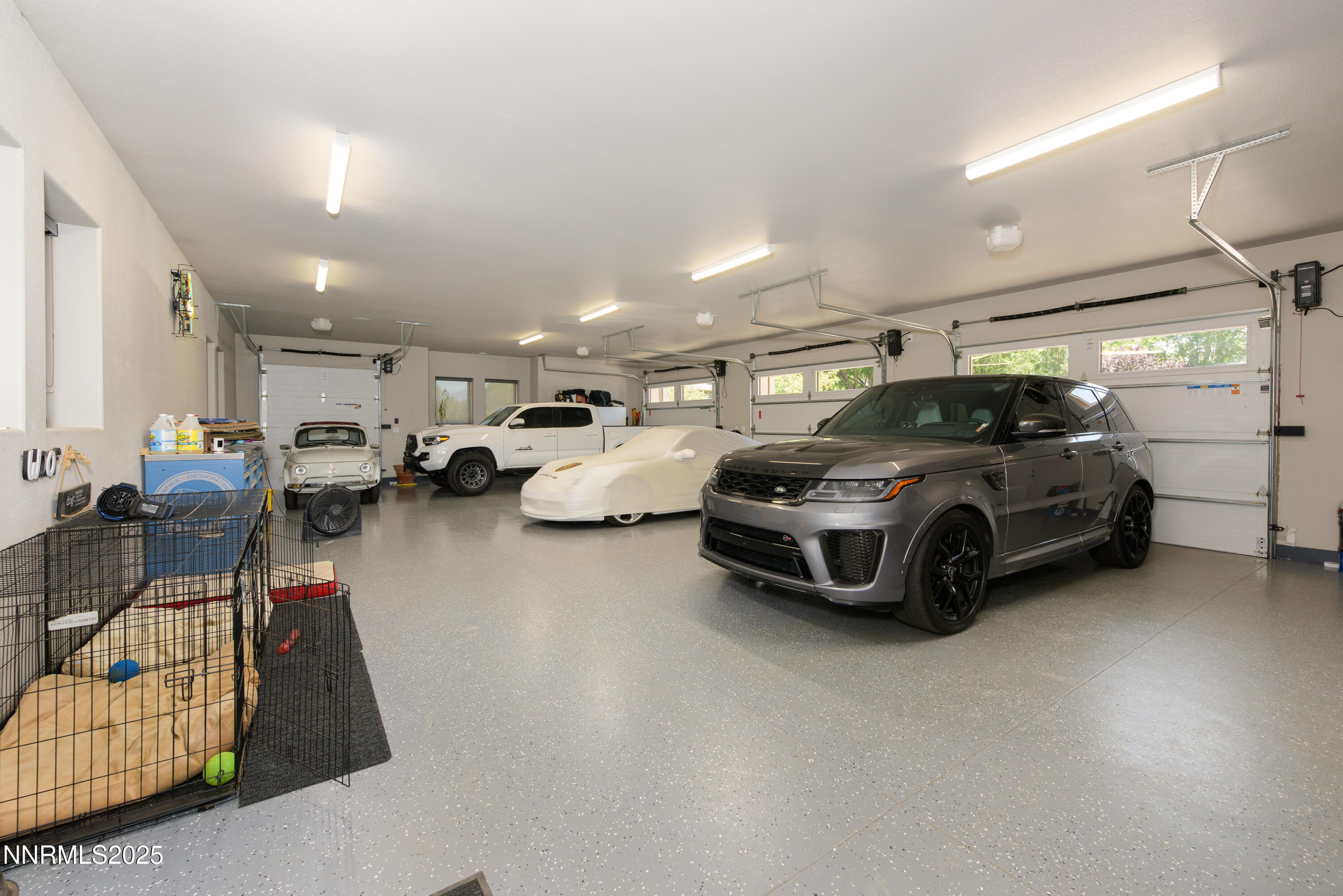 949 Heavenly View Ct-53