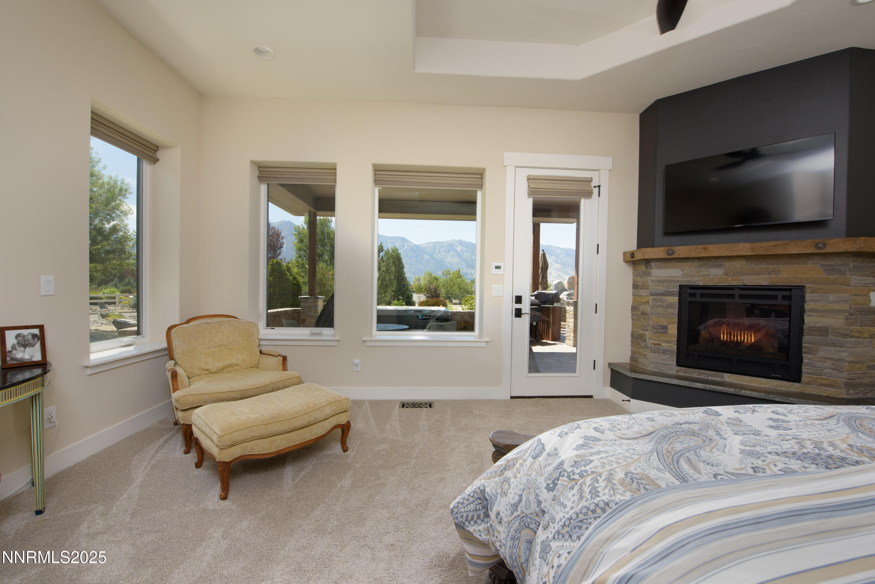 949 Heavenly View Ct-46