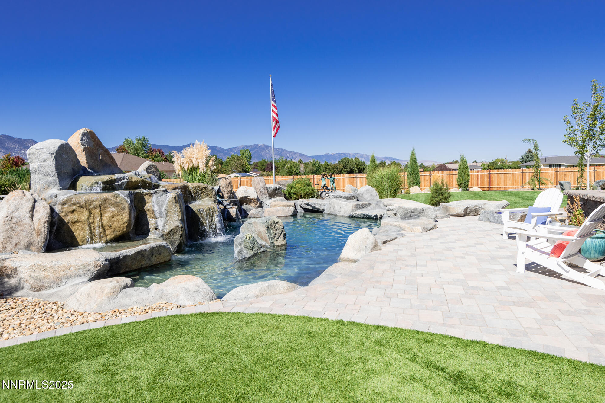 949 Heavenly View Ct-46