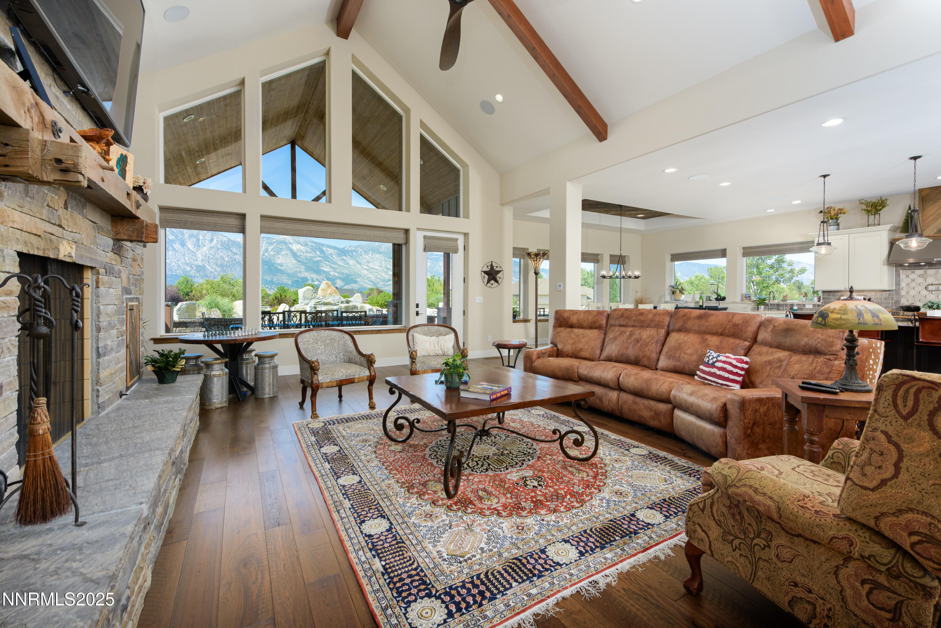 949 Heavenly View Ct-26