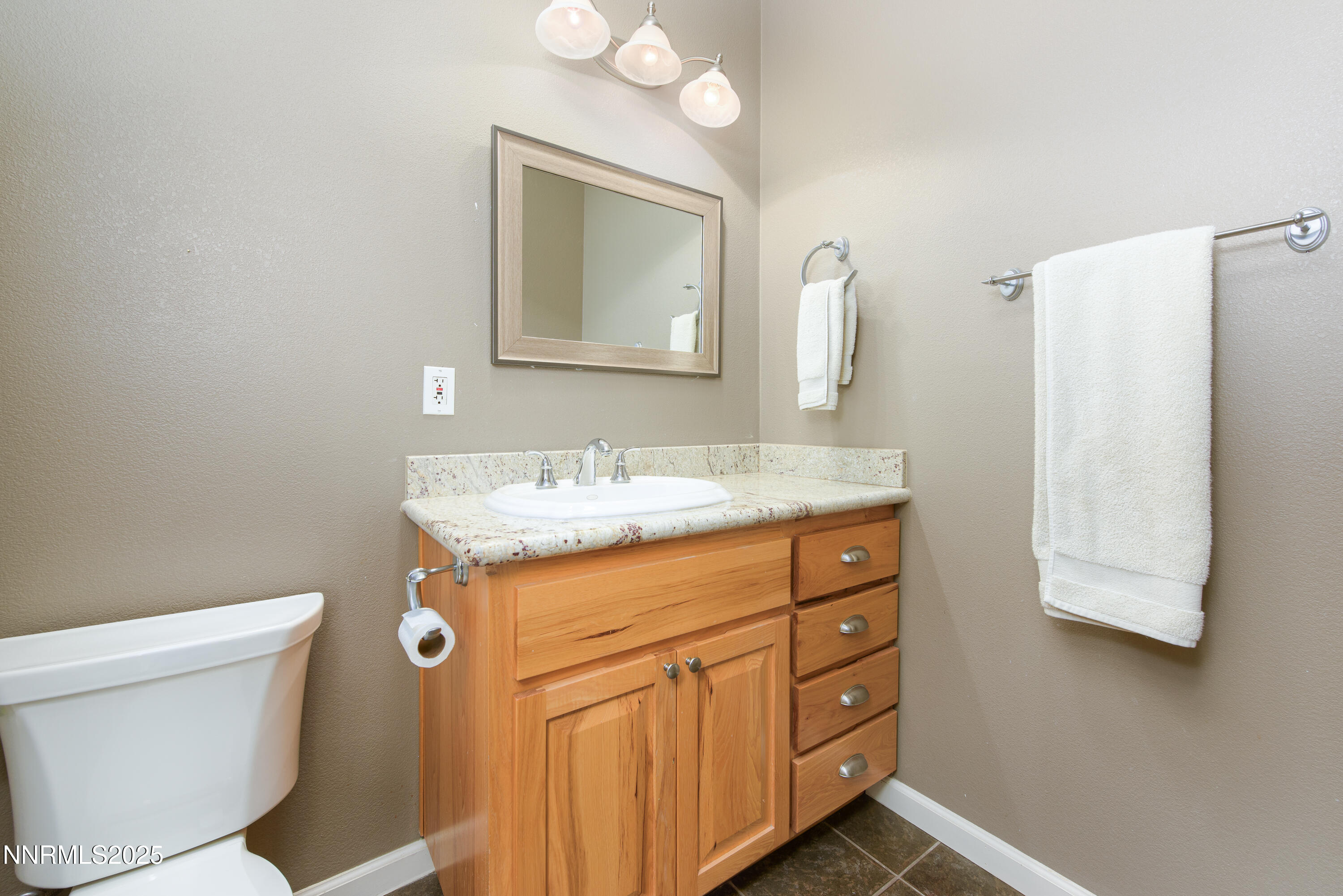 949 Heavenly View Ct-10