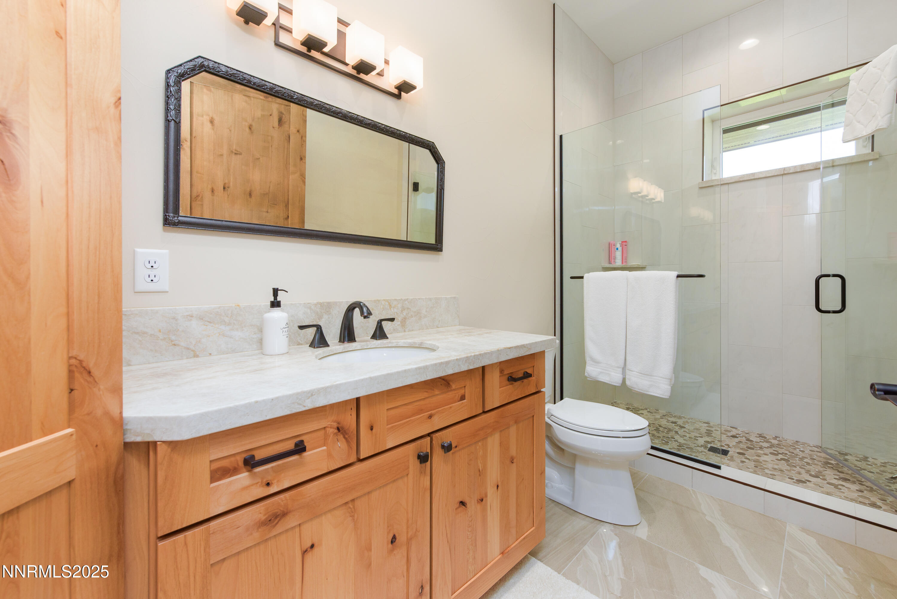 949 Heavenly View Ct-50