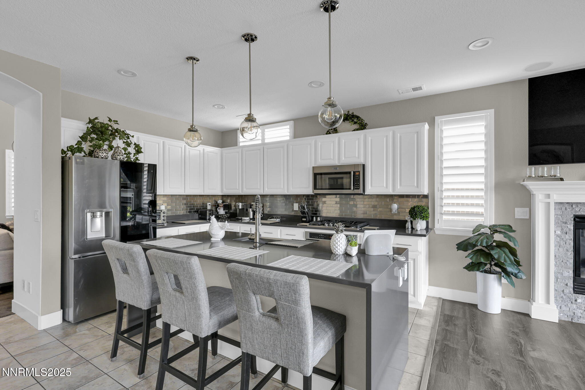 8-web-or-mls-1681 Emerald Bay Dr Reno 11