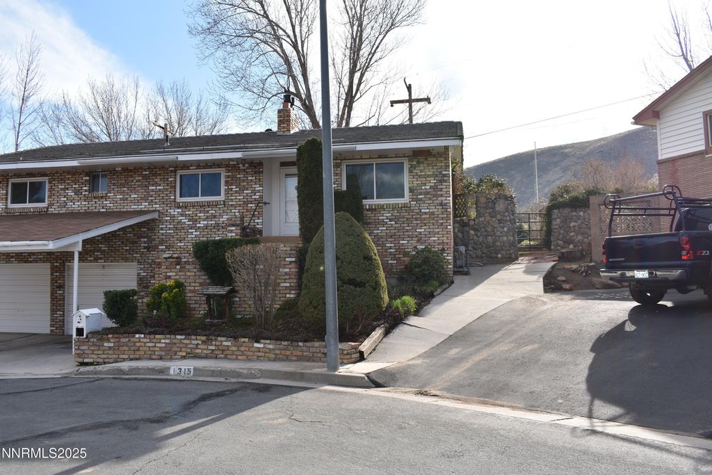 Photo of 1315 W 4th Street, Carson City, NV 89703 (MLS # 250059327)