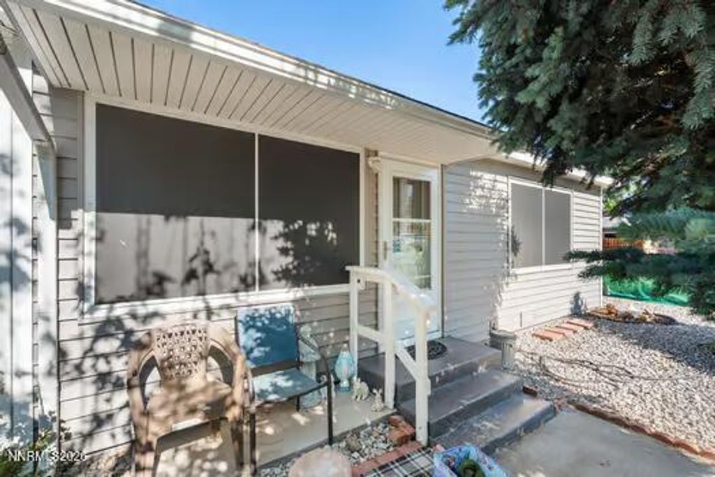 Photo of 645 Stanford Way, Sparks, NV 89431 (MLS # 260006217)
