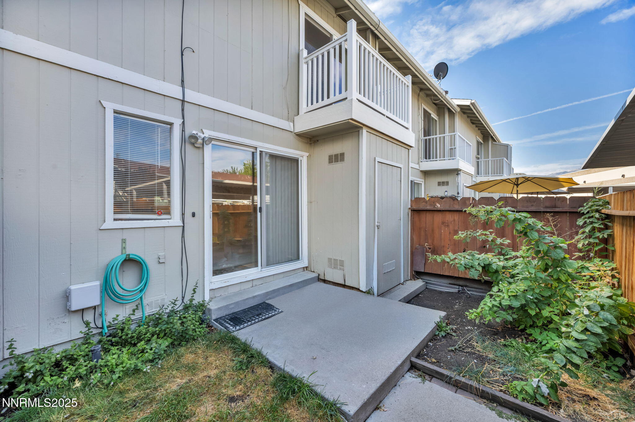 10-web-or-mls-1351-el-dorado-dr-unit-c