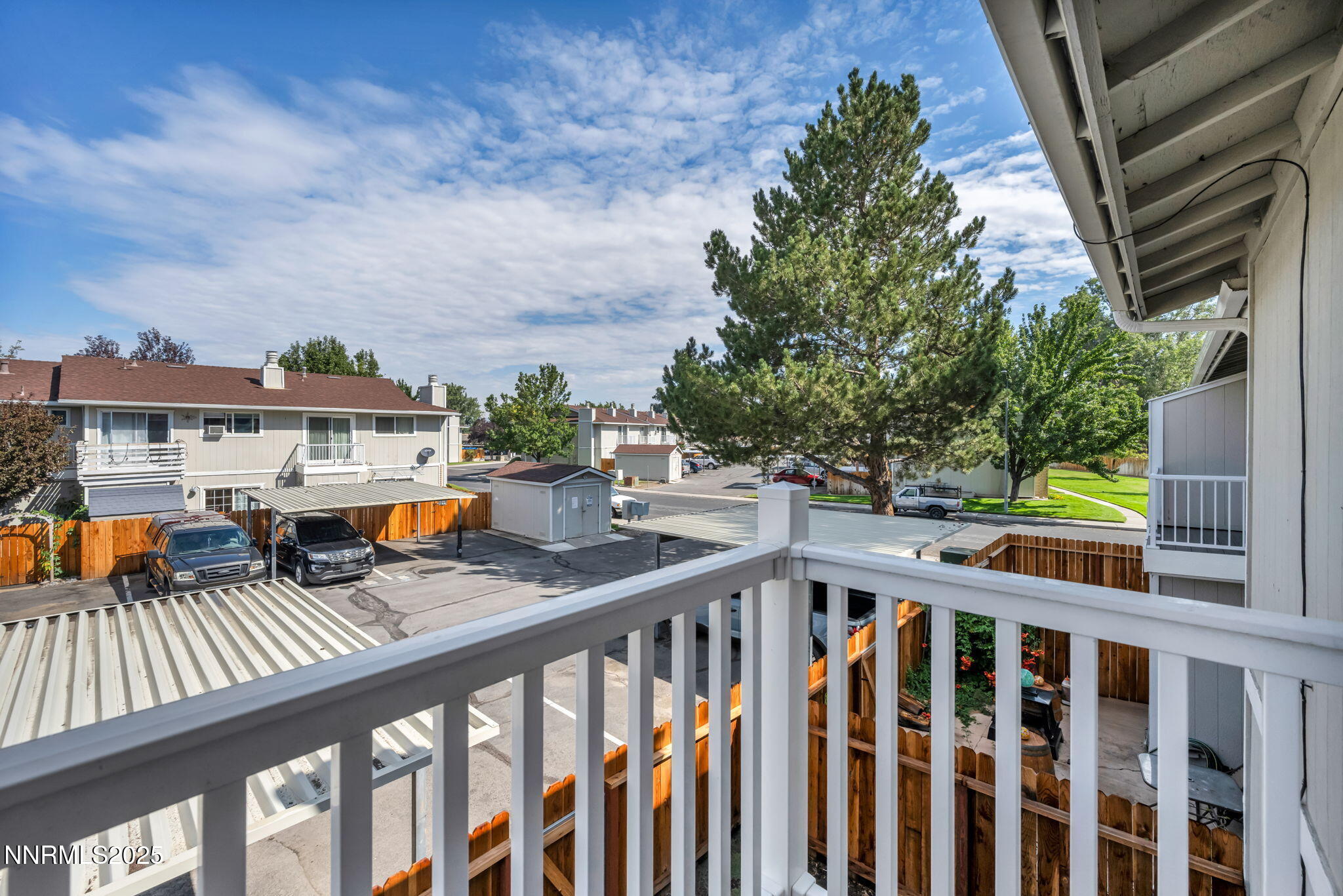 14-web-or-mls-1351-el-dorado-dr-unit-c