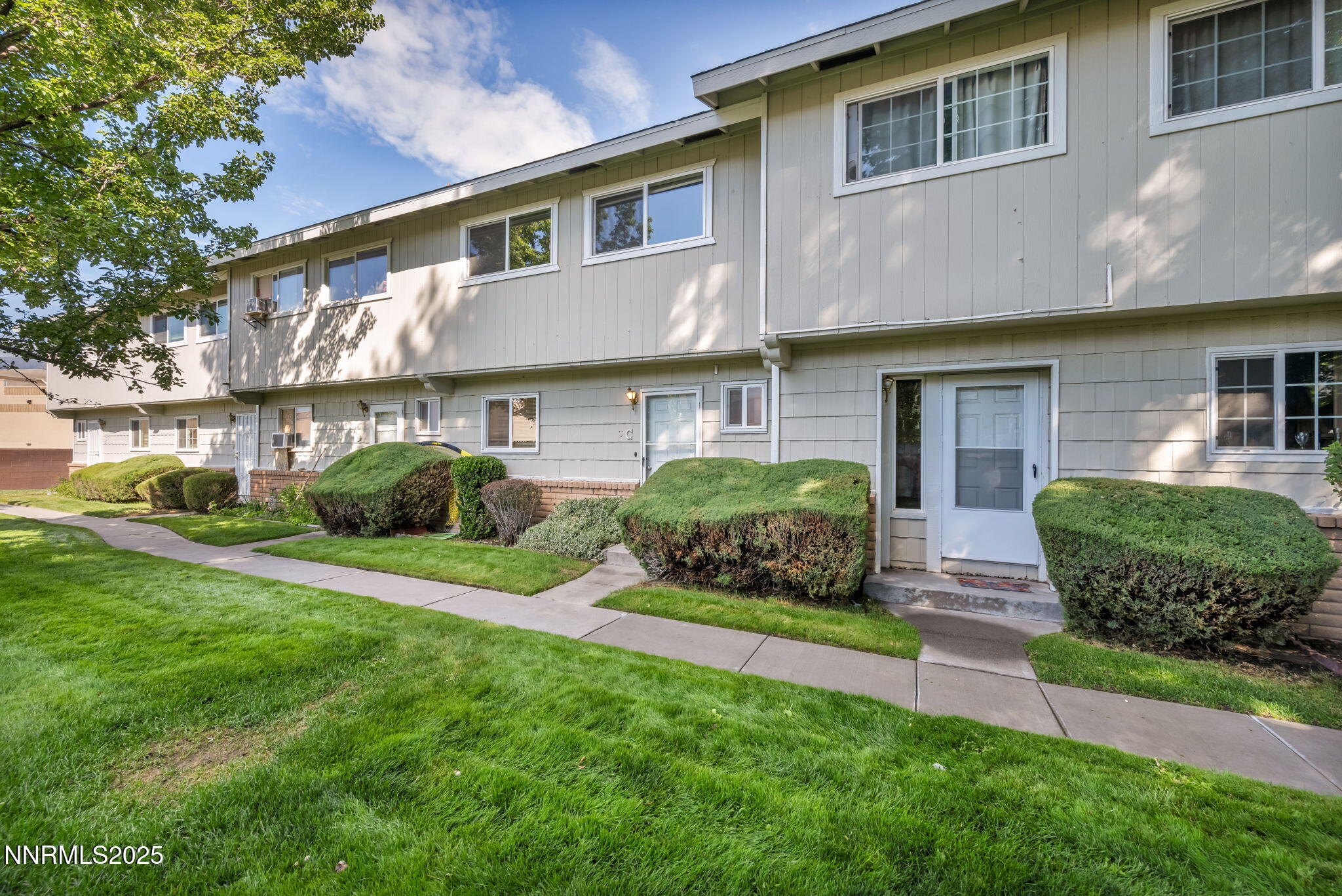 3-web-or-mls-1351-el-dorado-dr-unit-c