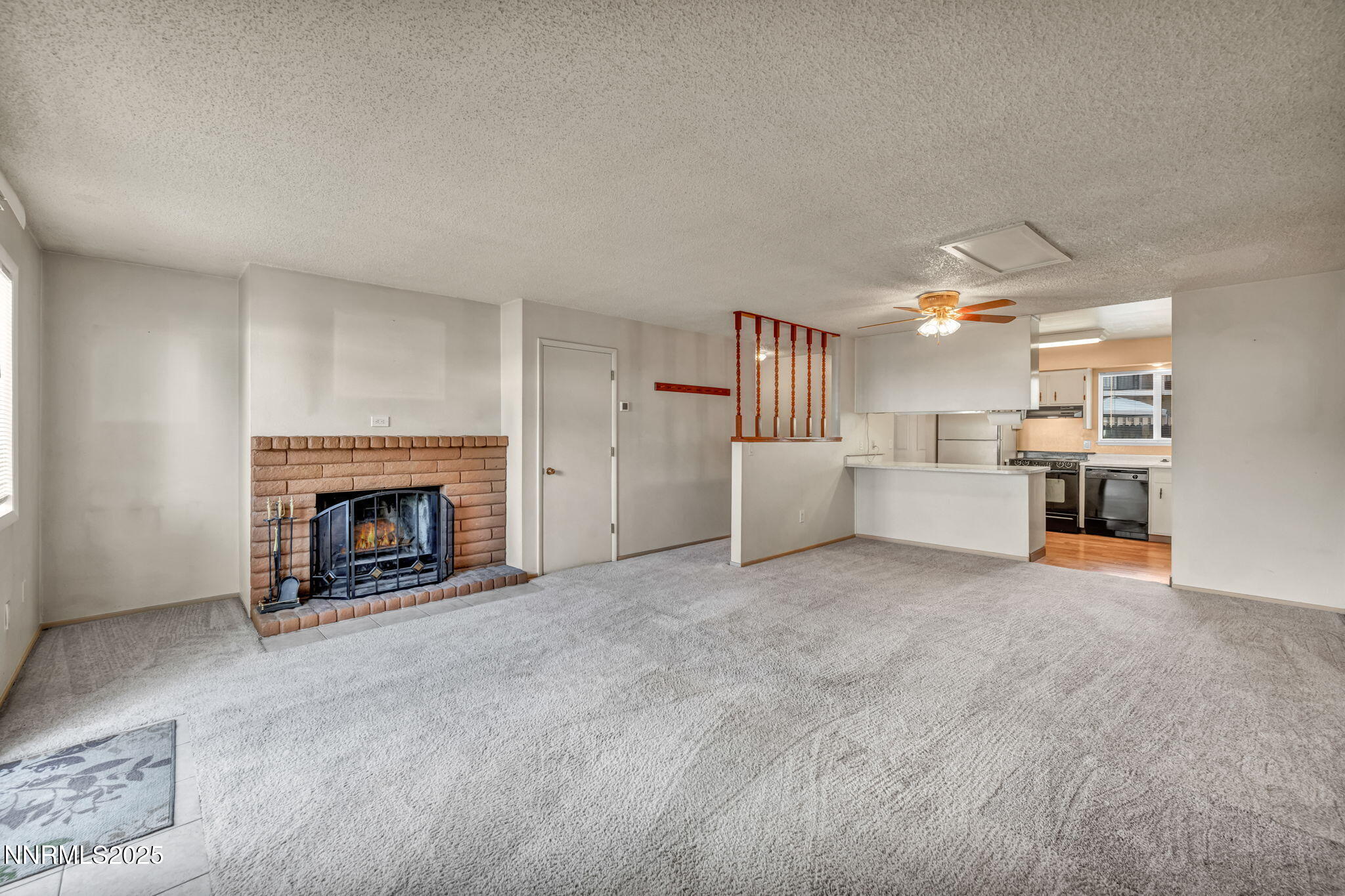 28-web-or-mls-1351-el-dorado-dr-unit-c