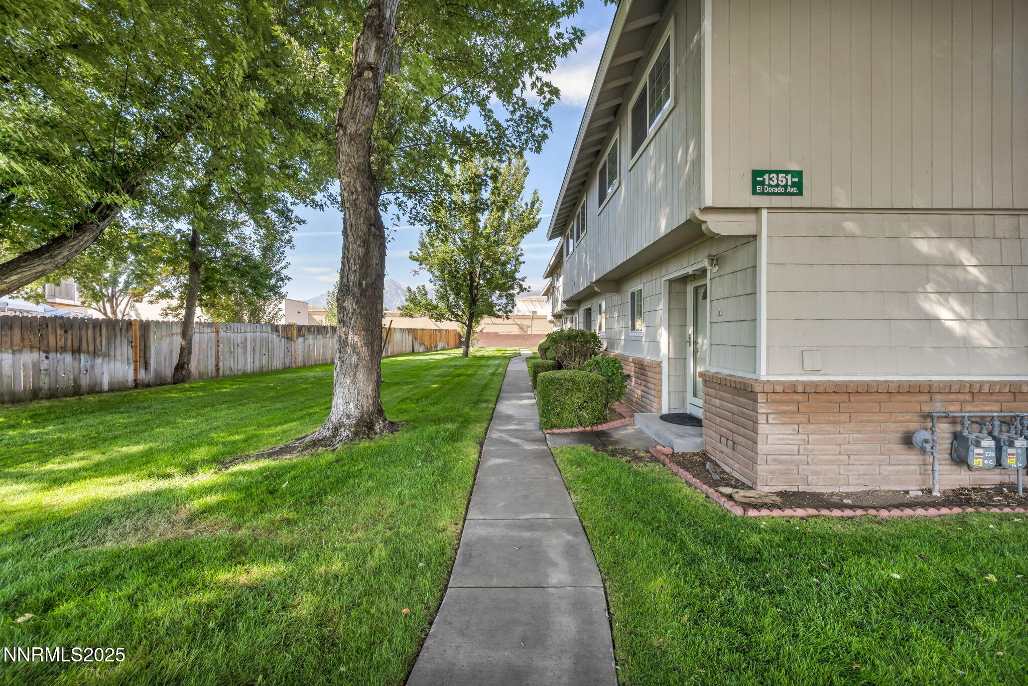 4-web-or-mls-1351-el-dorado-dr-unit-c