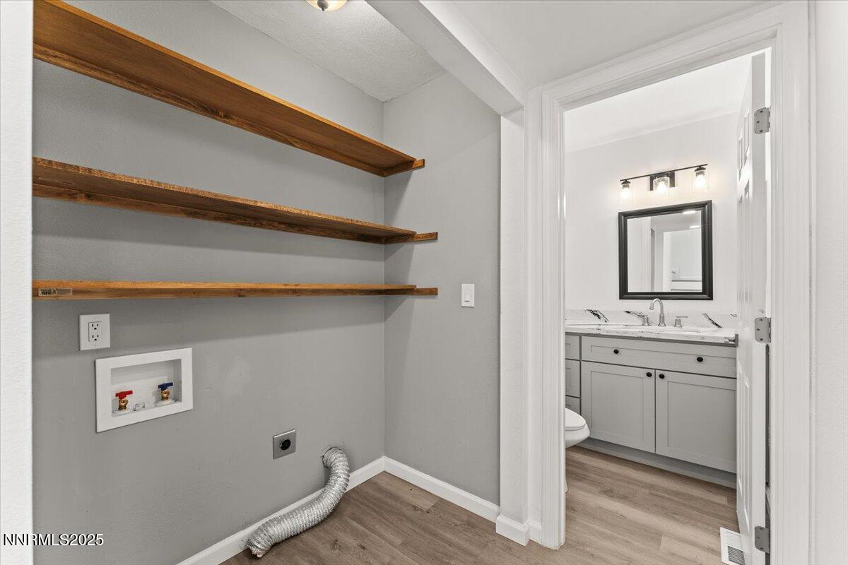 28-2719 Chavez Dr Reno NV 89502 (28 of 3