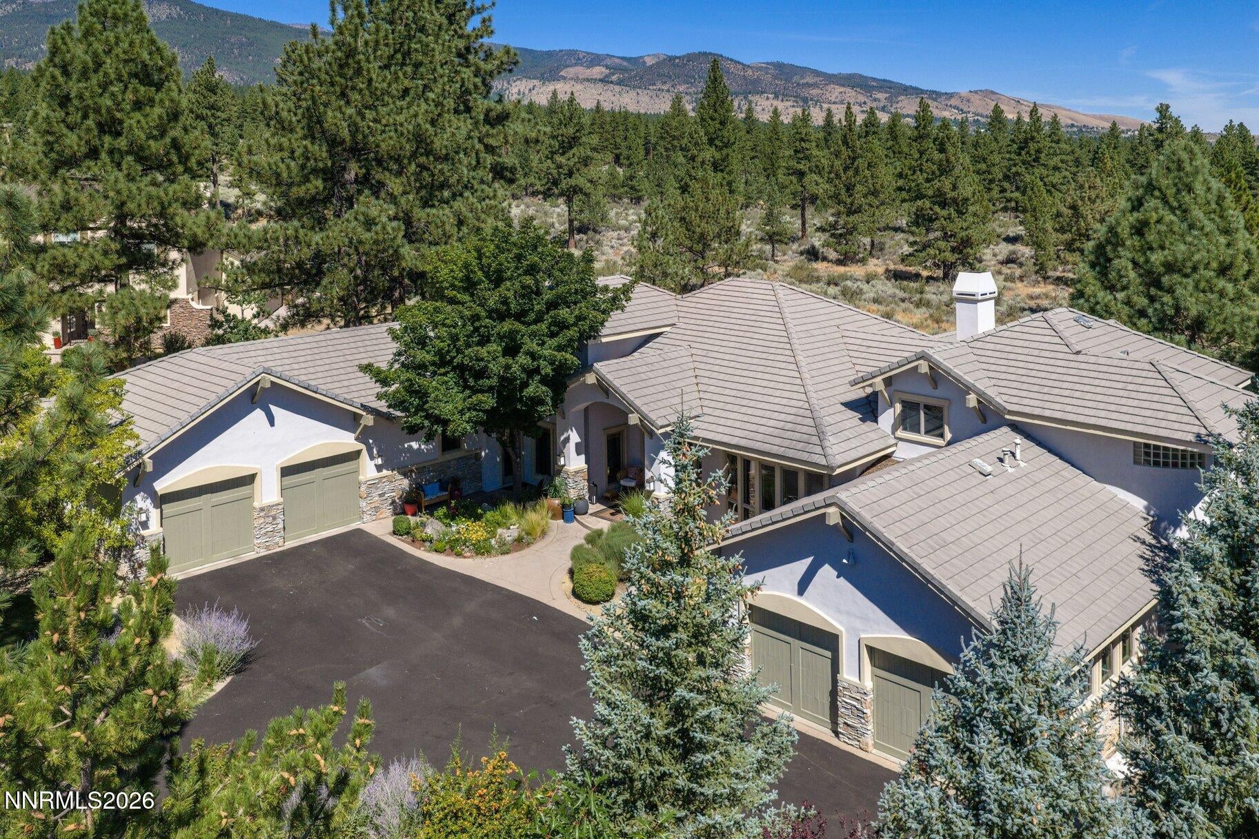 188 Carleton Court