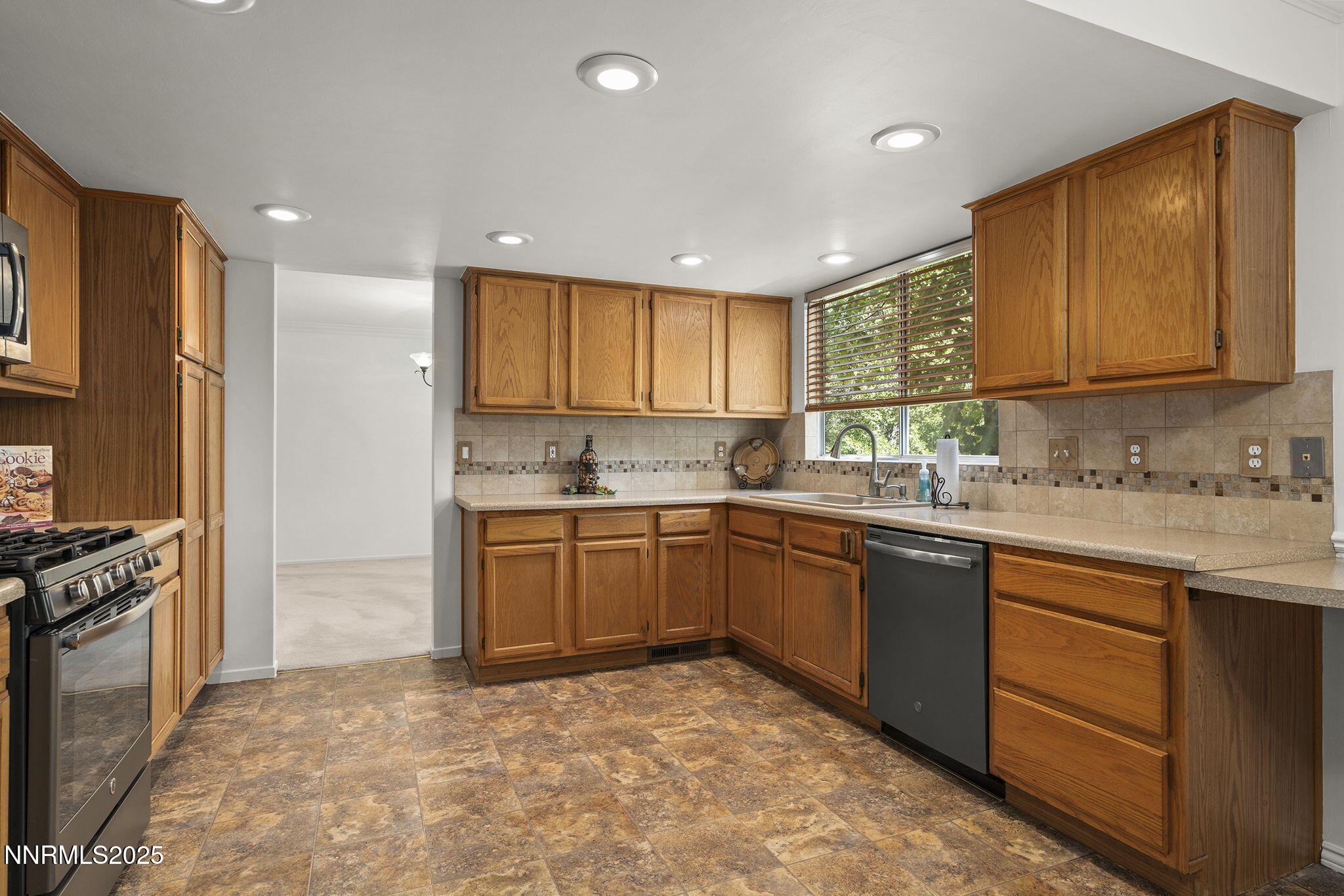 14-web-or-mls-_DSC5226