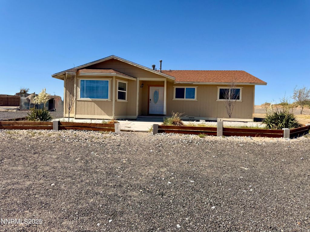 Photo of 6270 Westwind Way, Fallon, NV 89406 (MLS # 250055743)