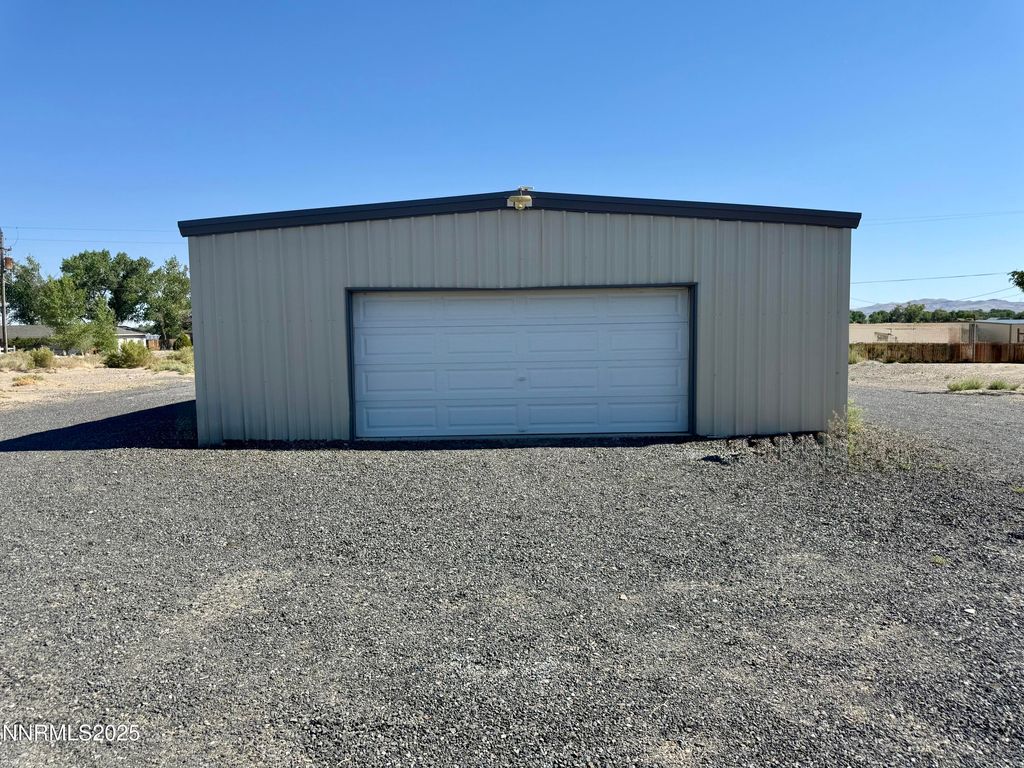 Photo of 6270 Westwind Way, Fallon, NV 89406 (MLS # 250055743)