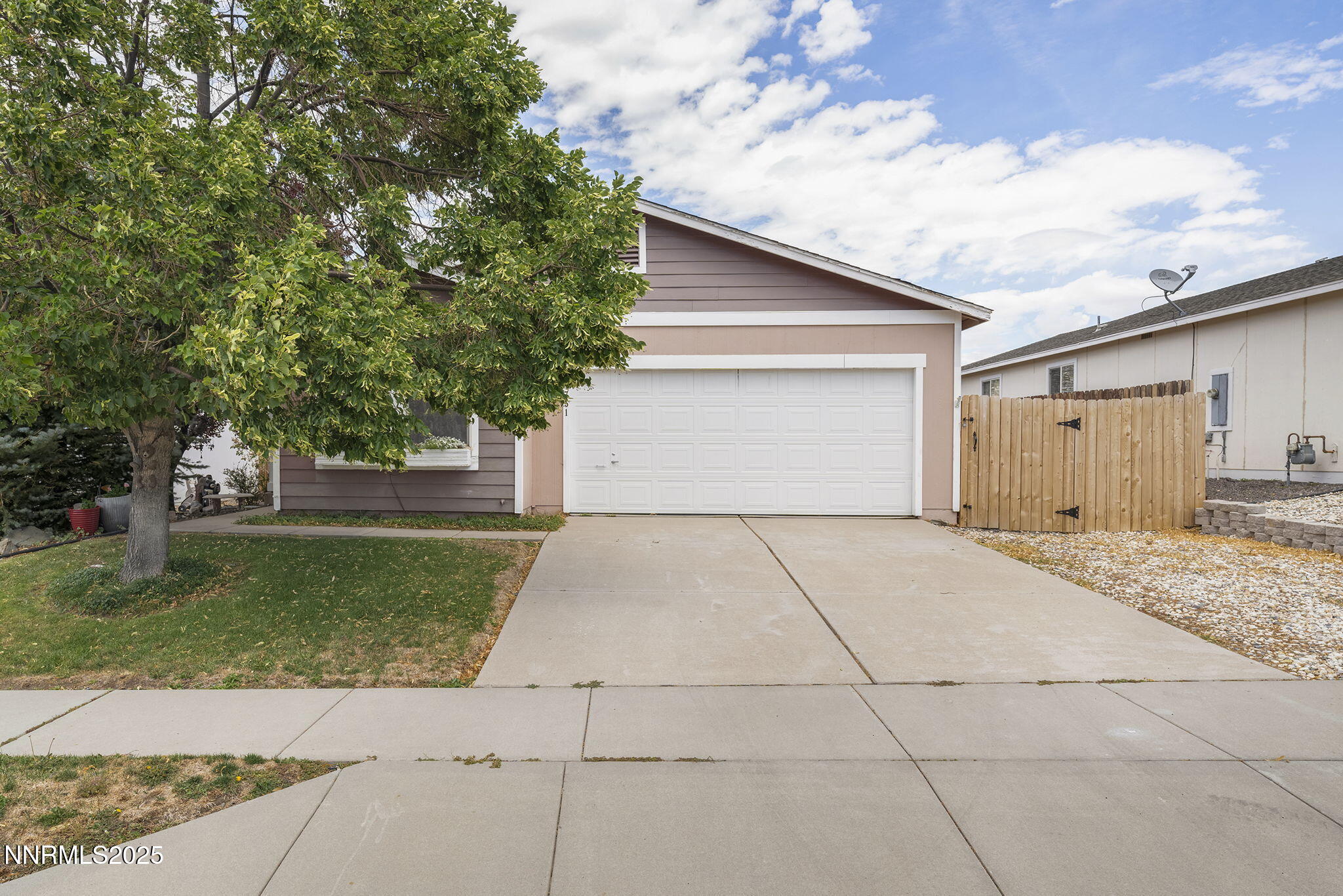 1-web-or-mls-_DSC8133