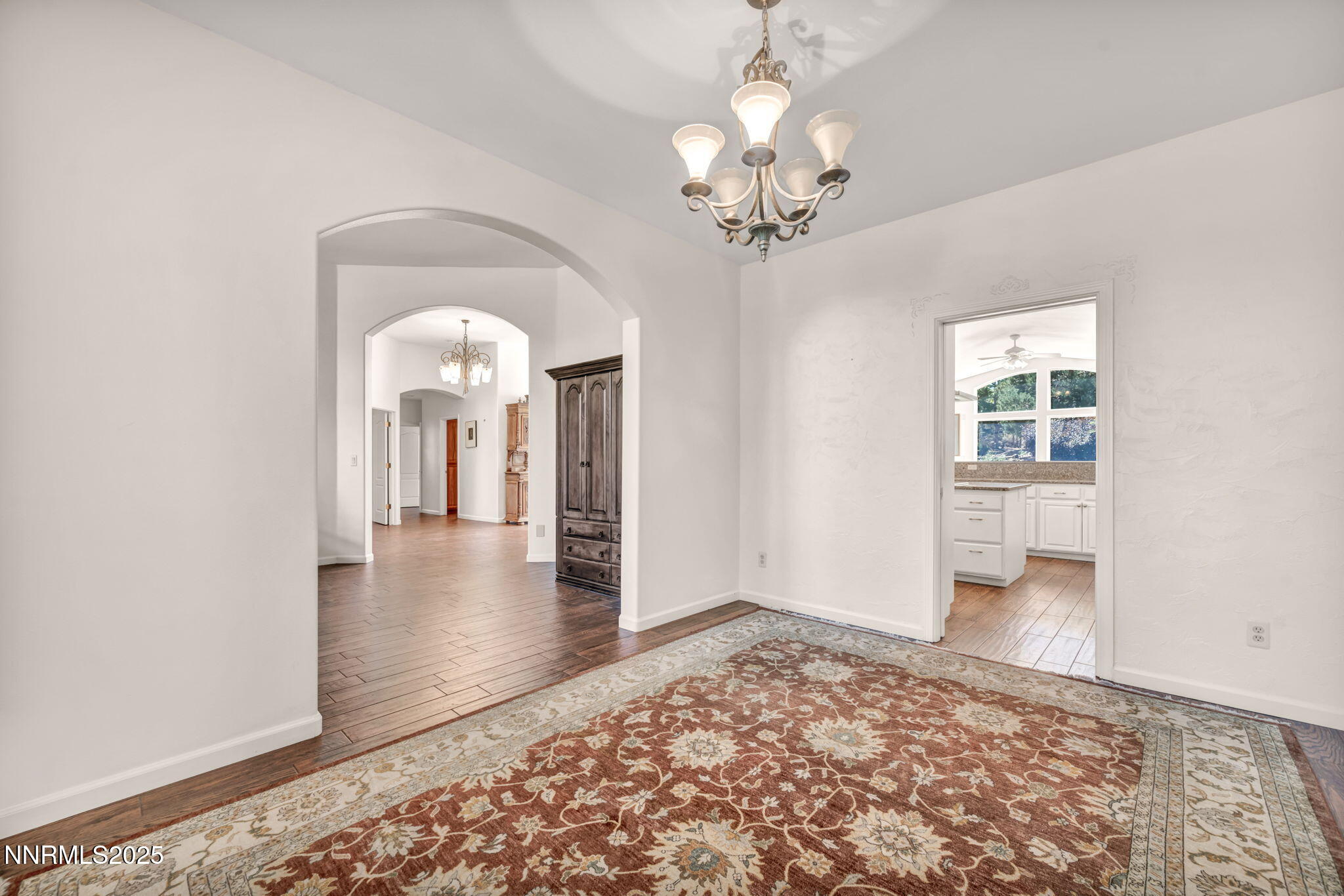 94-web-or-mls-12880-welcome-way