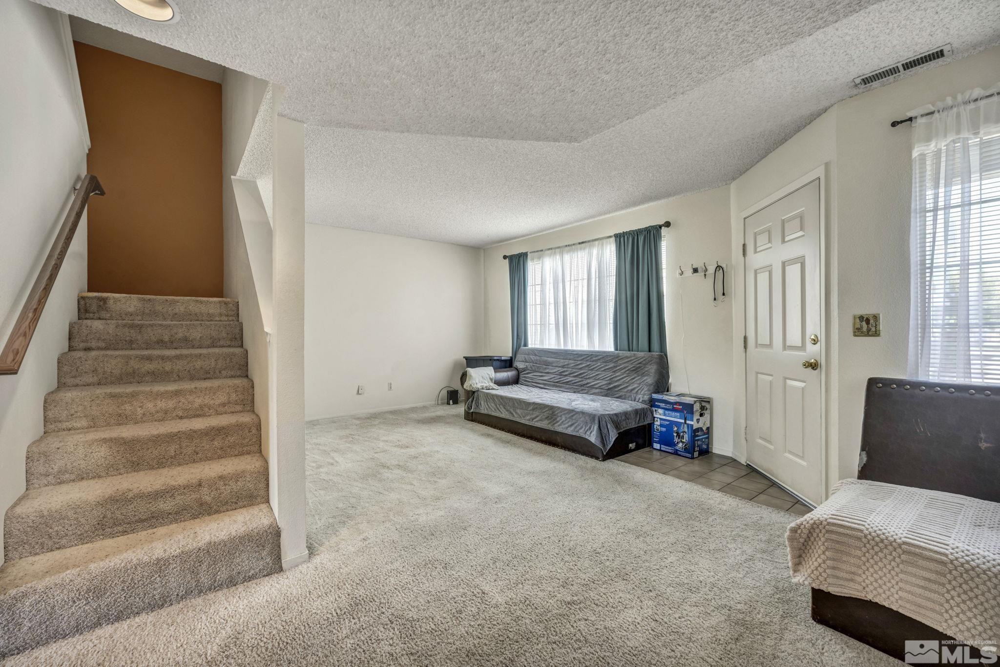 1420 Douglas Avenue 11